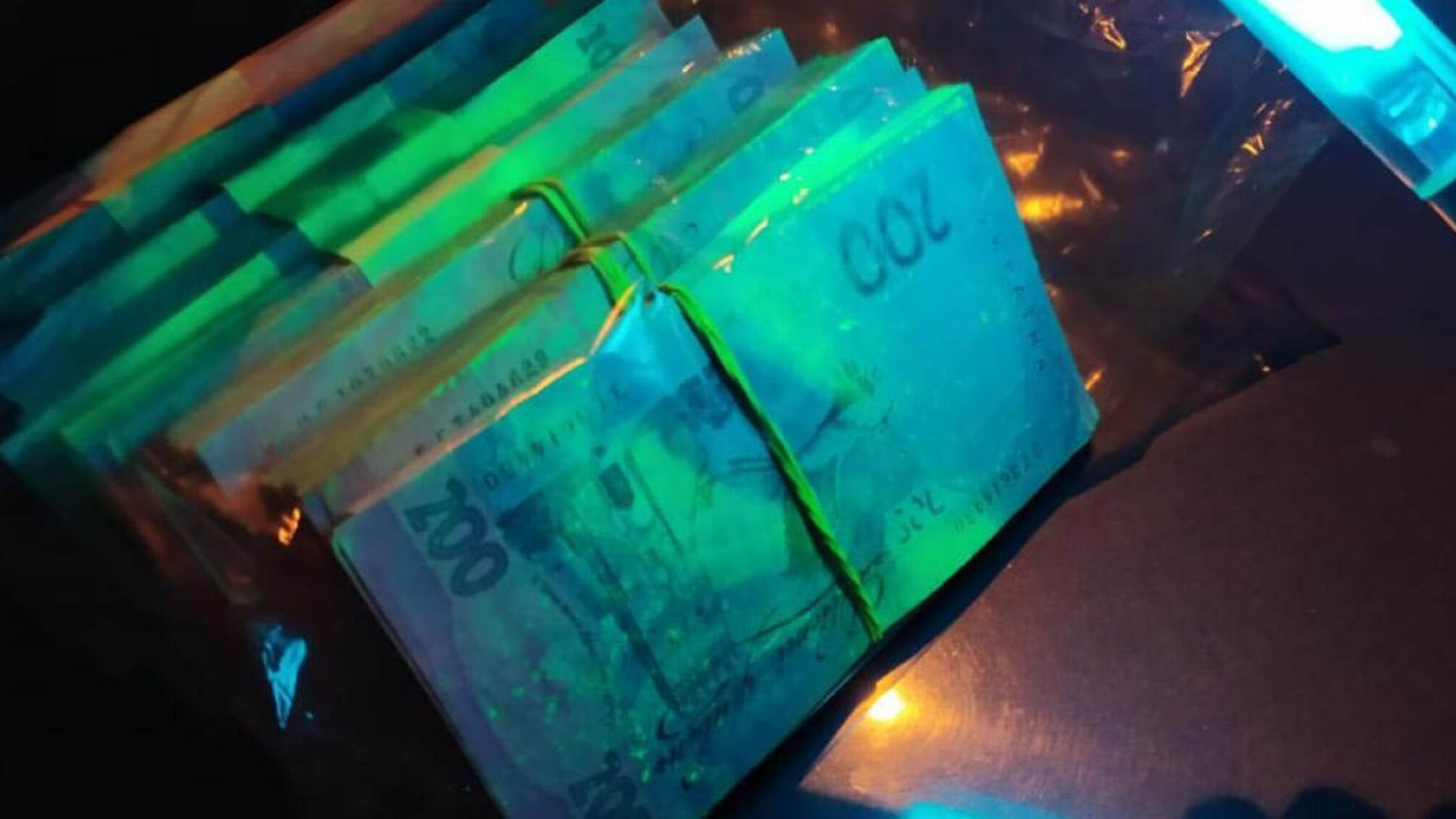 12 000 доларів США за отримання земельної ділянки - ДБР затримало депутата Запорізької міської ради