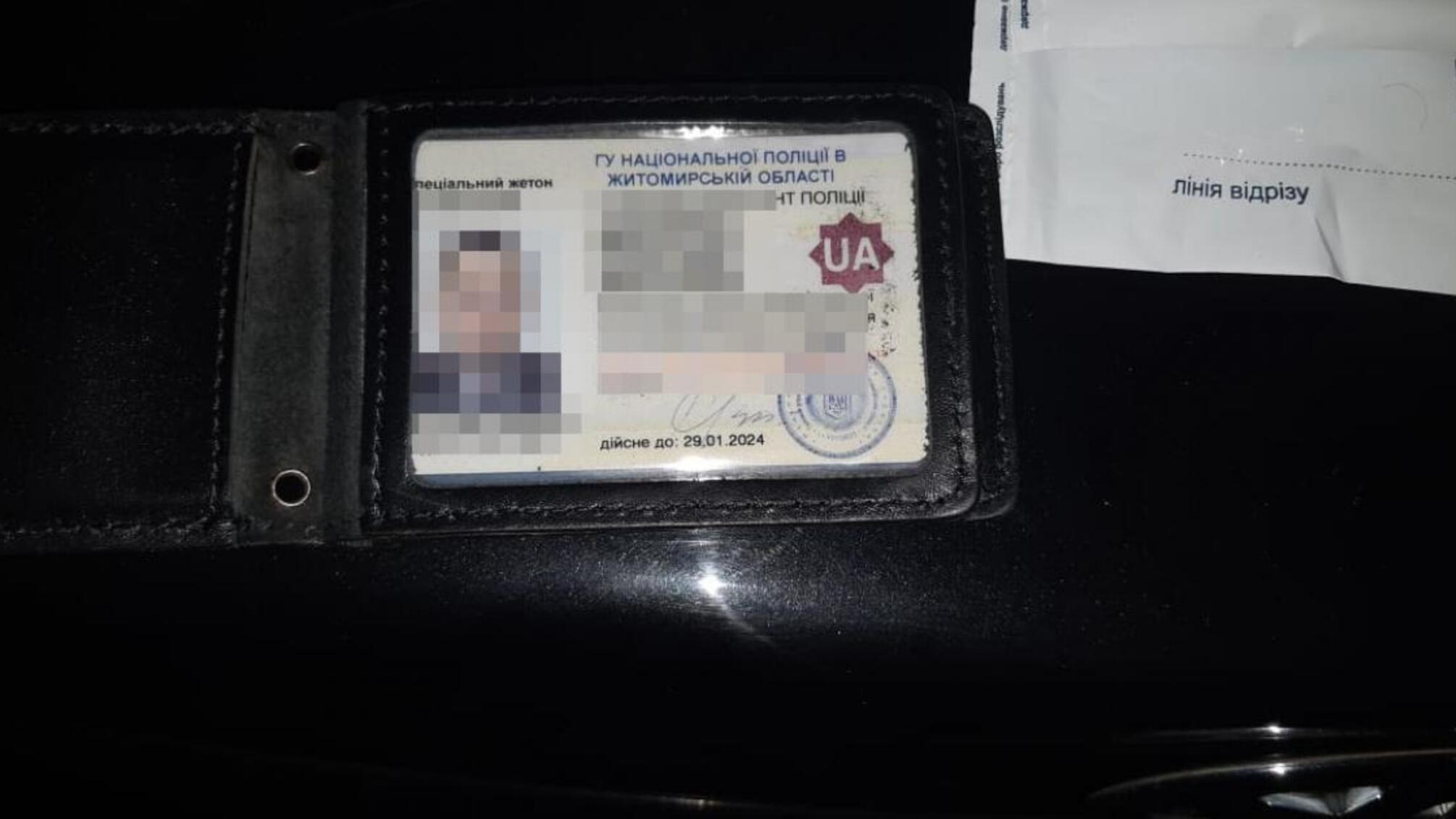 Хабар у сумі понад 10 тисяч гривень задля уникнення відповідальності – слідчі ДБР затримали капітана поліції