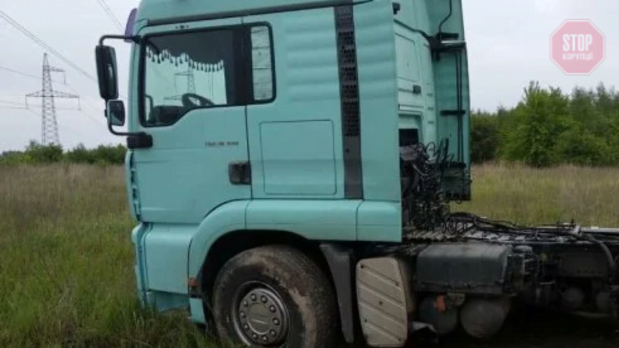 На Київщині двоє дітей викрали вантажівку (фото)