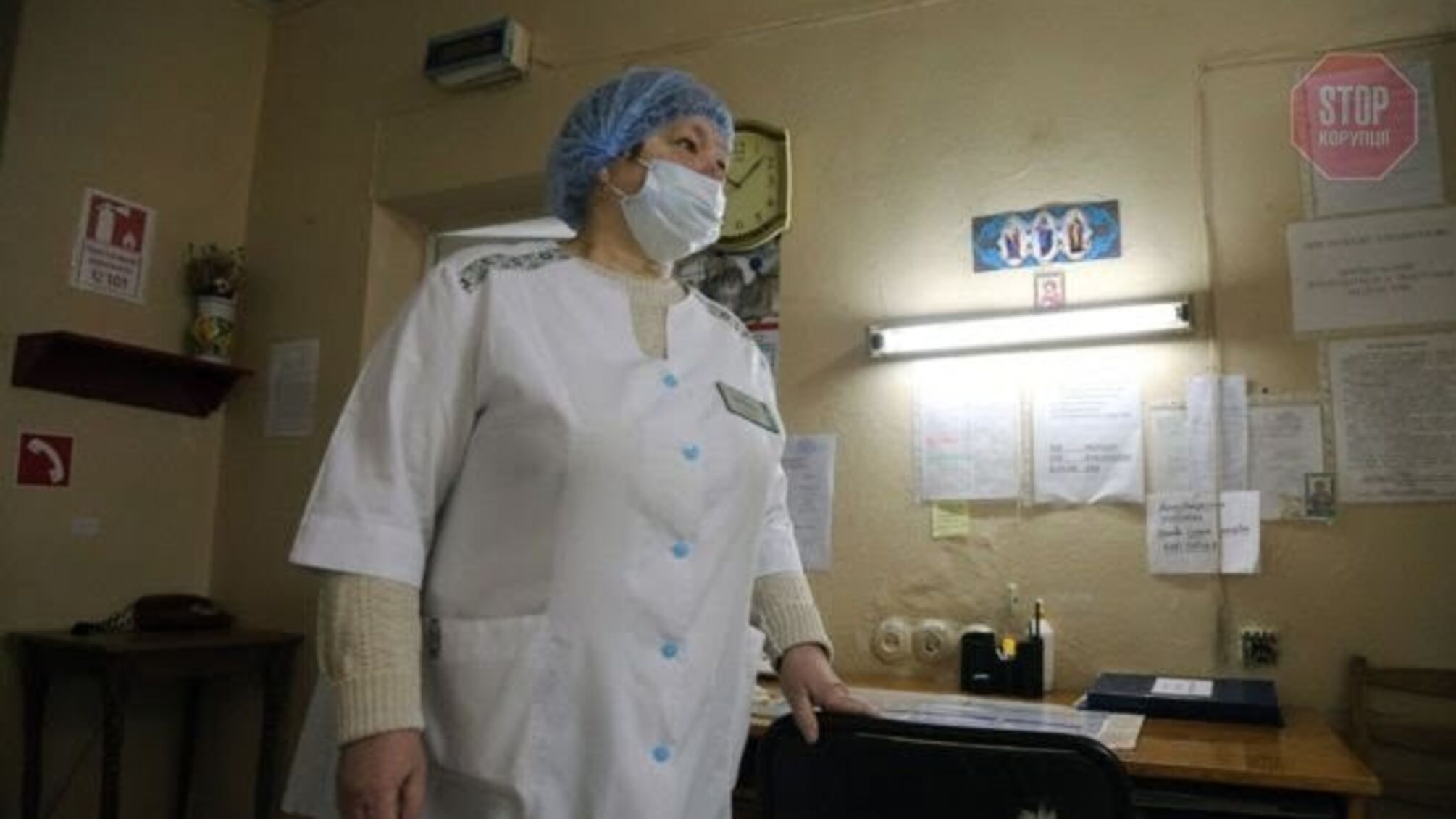 В Україні за добу захворіли 706 людей на COVID-19