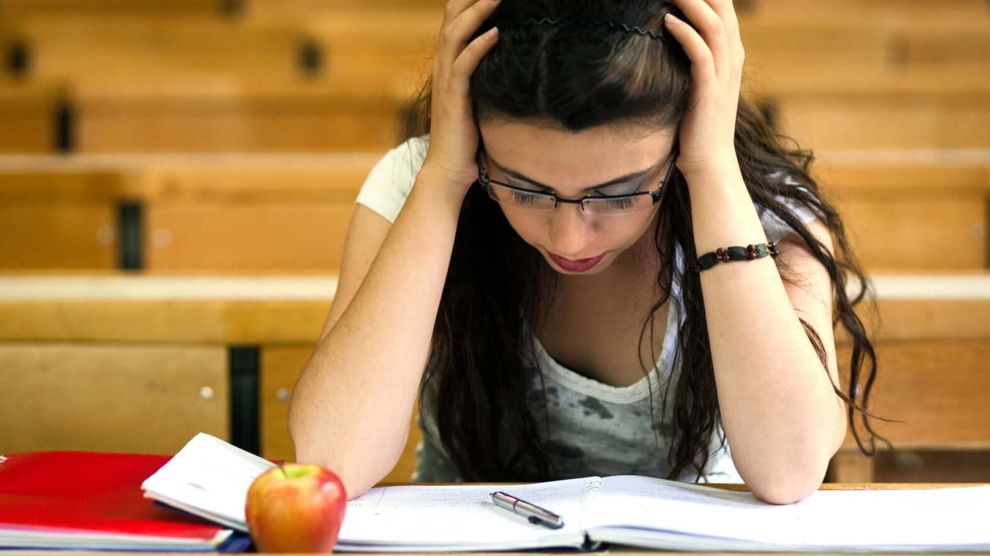 Президент підписав закон про звільнення школярів від екзаменів