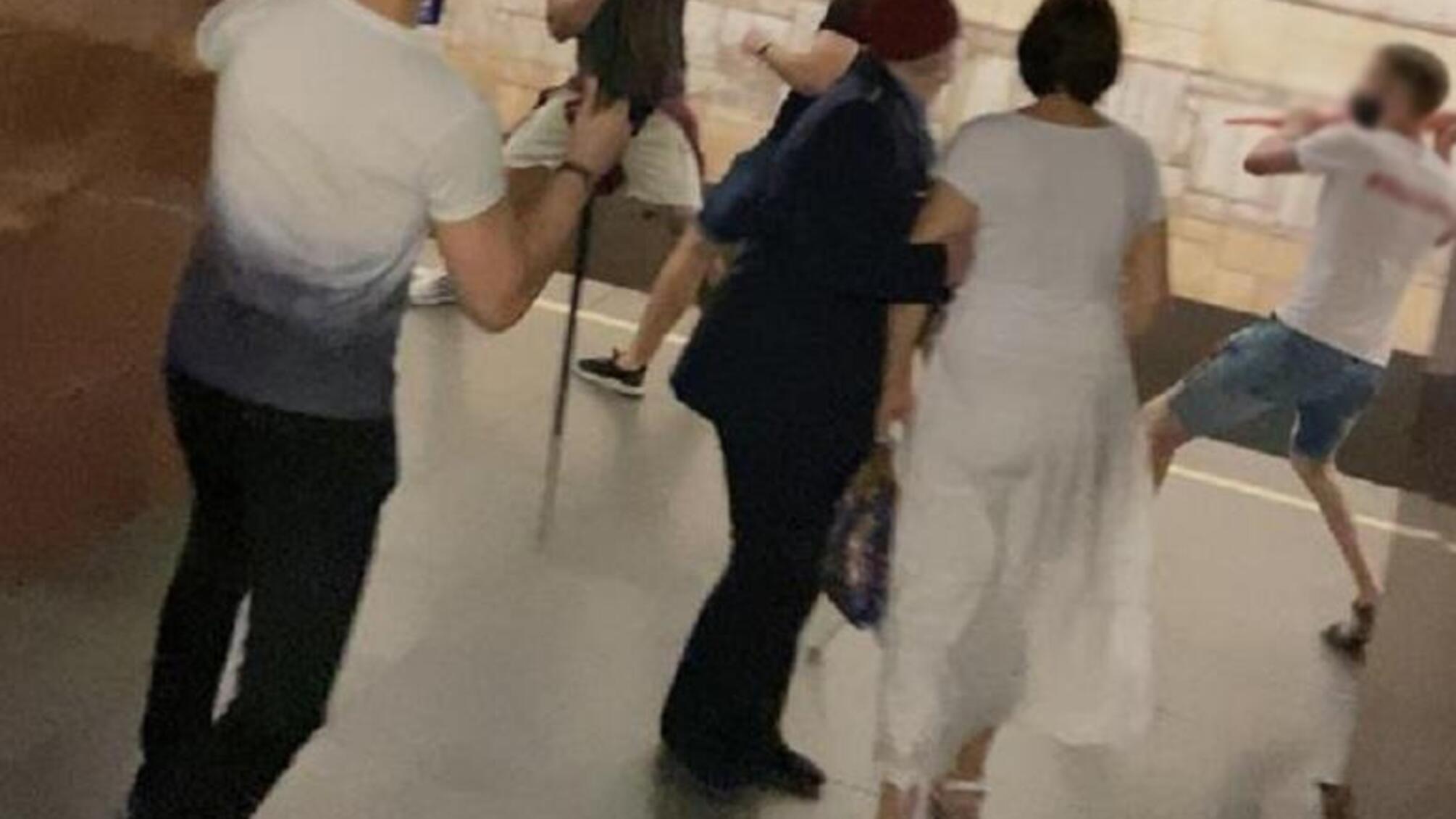 Правоохоронці припинили сутичку на платформі станції метро «Театральна»