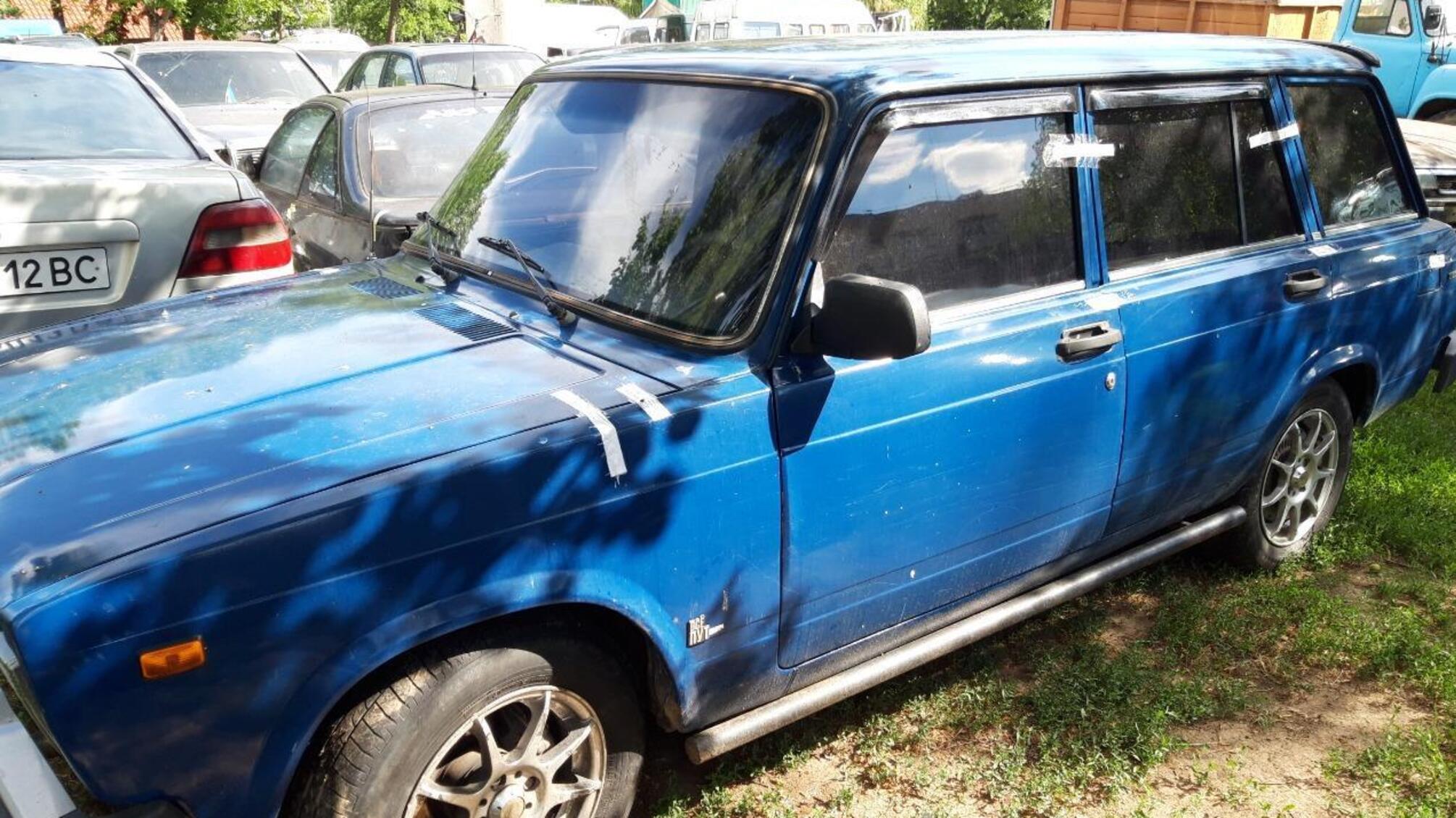 Ізмаїльські поліцейські затримали підозрюваних у пограбуванні місцевого жителя та незаконному привласенні його автомобіля