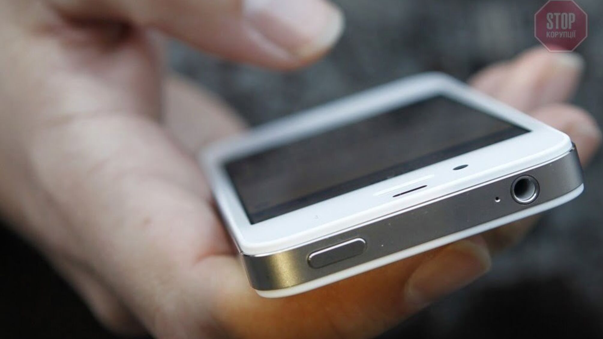 На Дніпропетровщині за розбійний напад на дитину 19-річний грабіжник проведе 7 років за ґратами