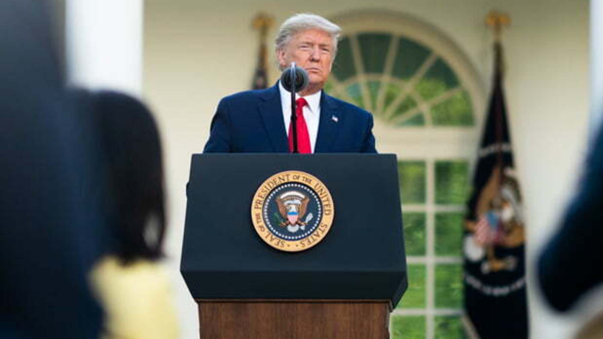 Трамп оголосив про введення військ до Вашингтона для вгамування протестів