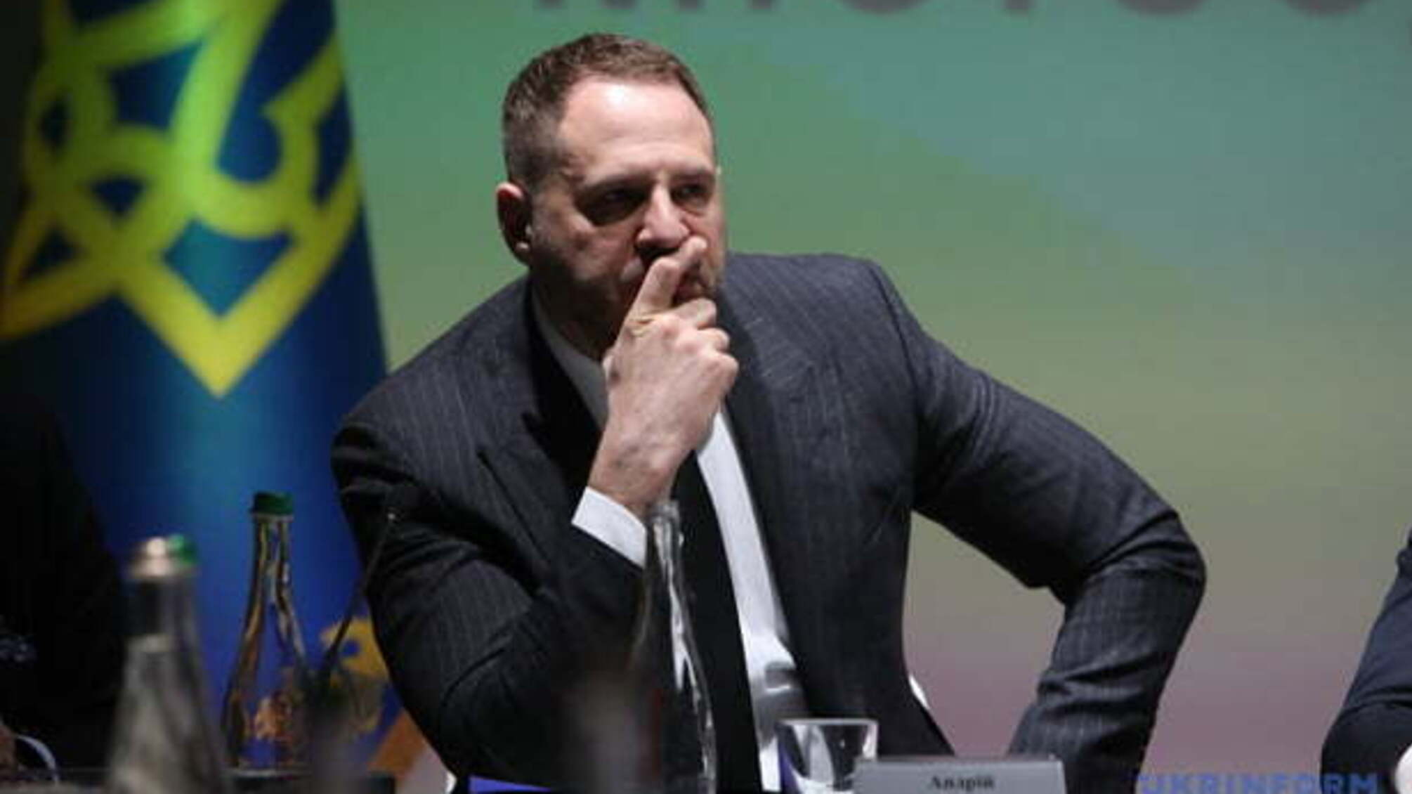 Єрмак пояснив, хто має бути залучений з боку 'Л/ДНР' до переговорного процесу