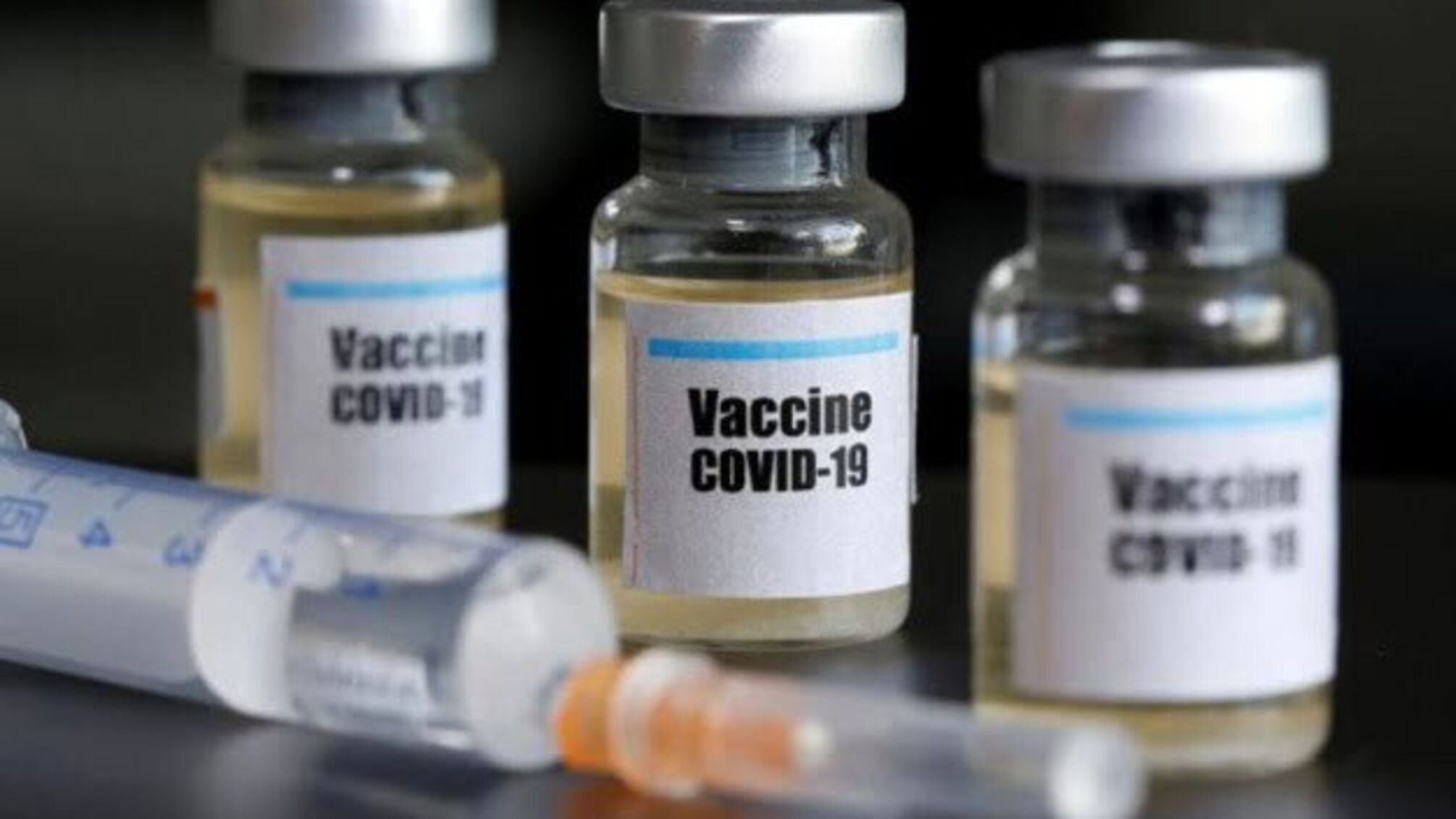 Туреччина перейшла до нового етапу випробування вакцини від COVID-19