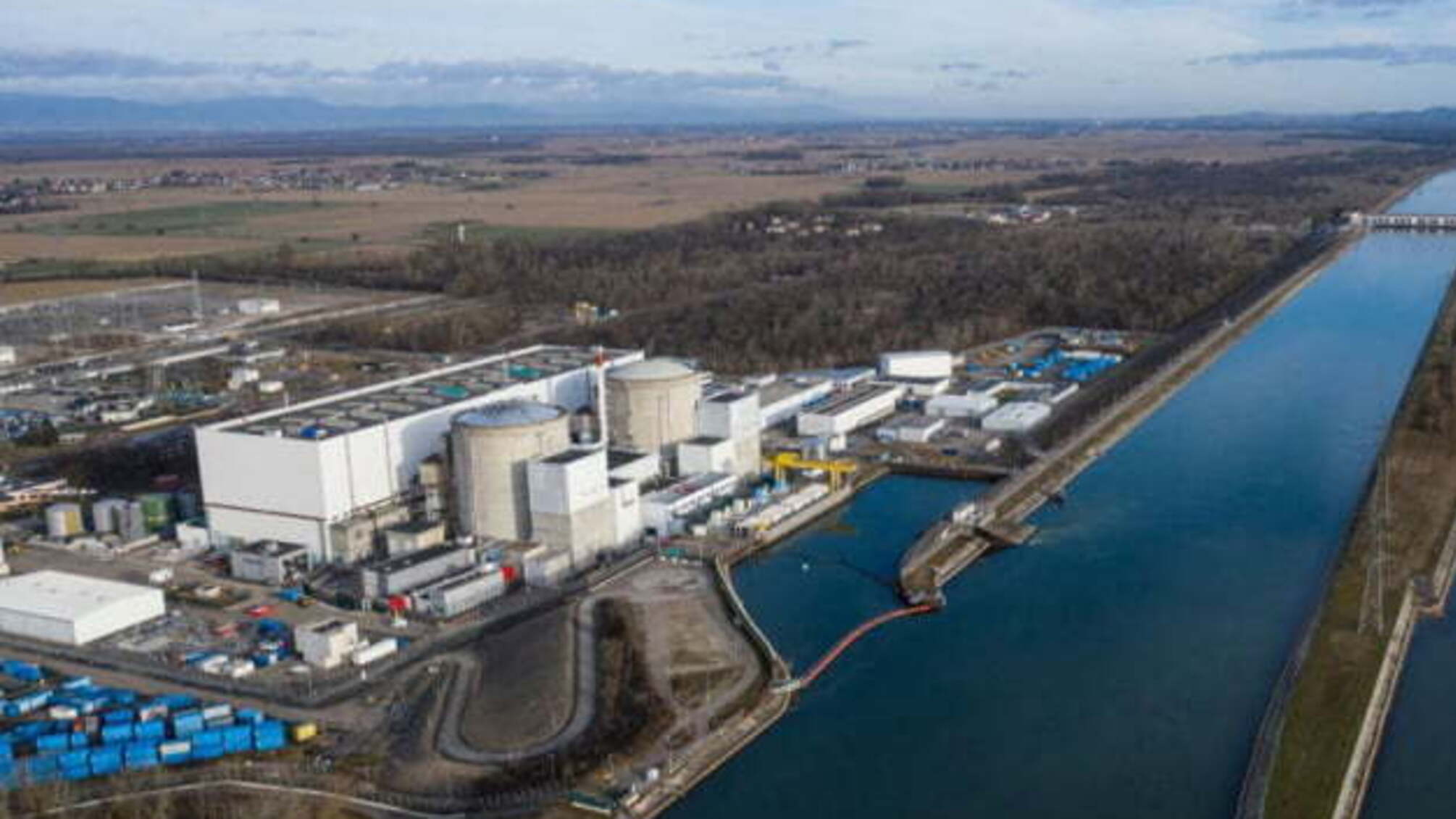 Франція закрила свою найстарішу атомну станцію