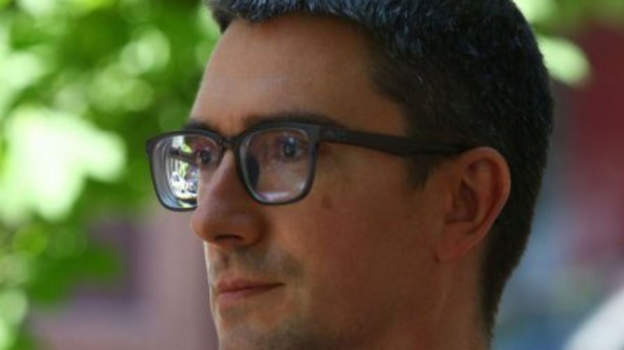 Зеленський свідомо підіграє олігархам, бо не хоче сваритись з ними