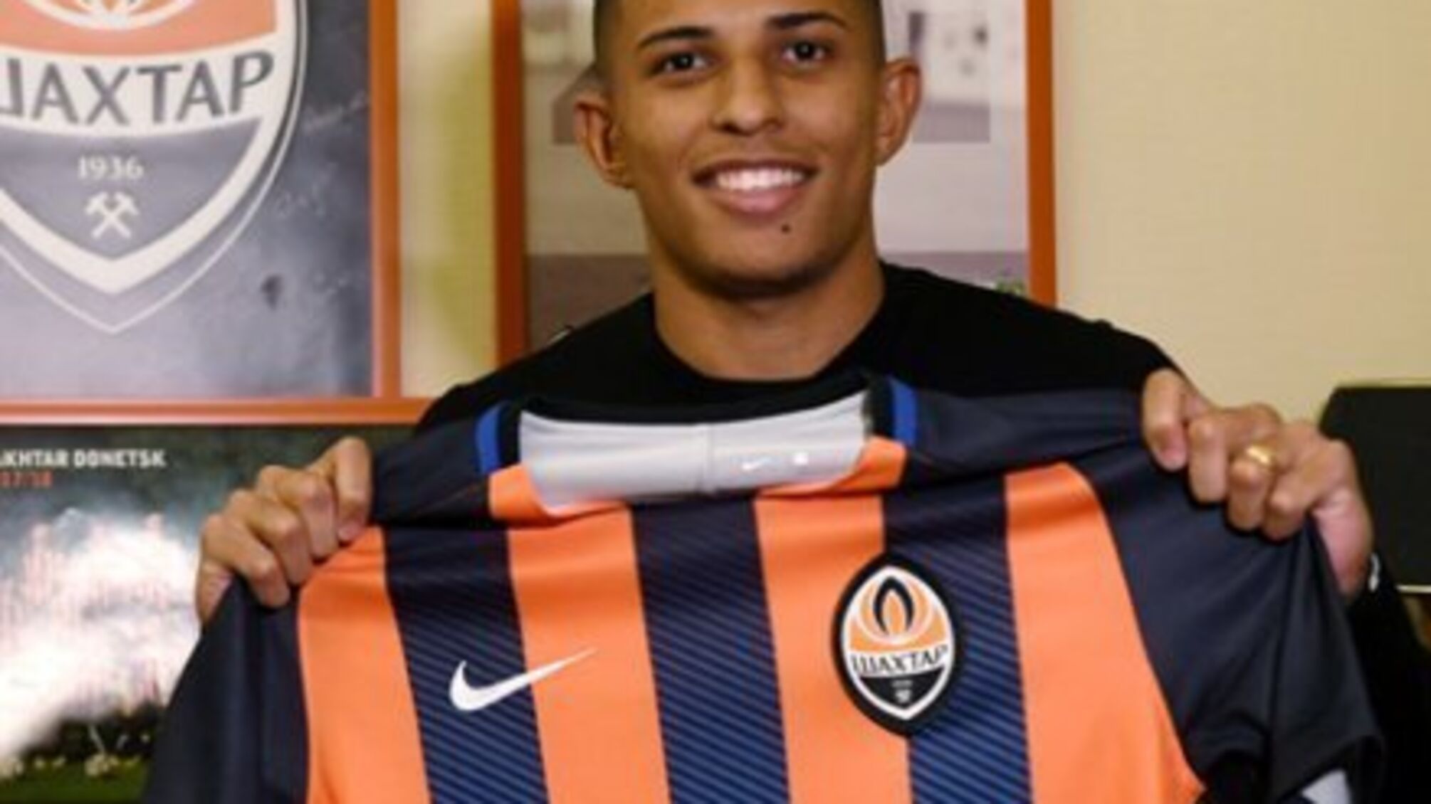 Захисник "Шахтаря" заговорив про трансфер у "Баварію" чи ПСЖ