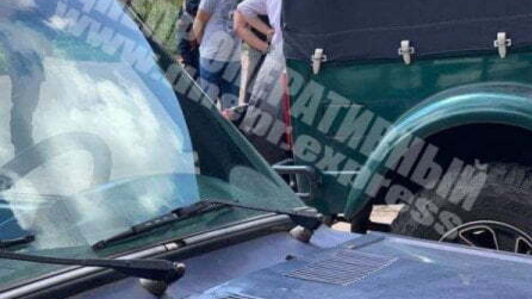 Депутат і поліцейський вимагали гроші в підприємця