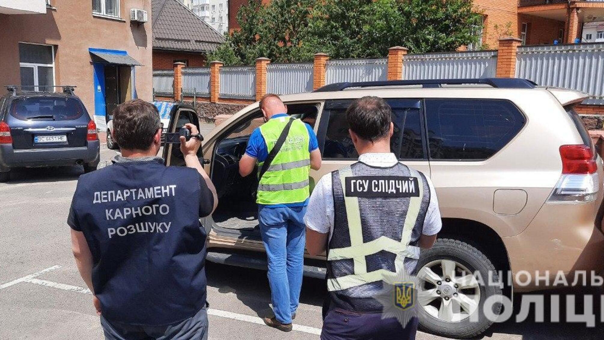 Оперативники карного розшуку Нацполіції затримали злочинну групу викрадачів автомобілів преміумкласу