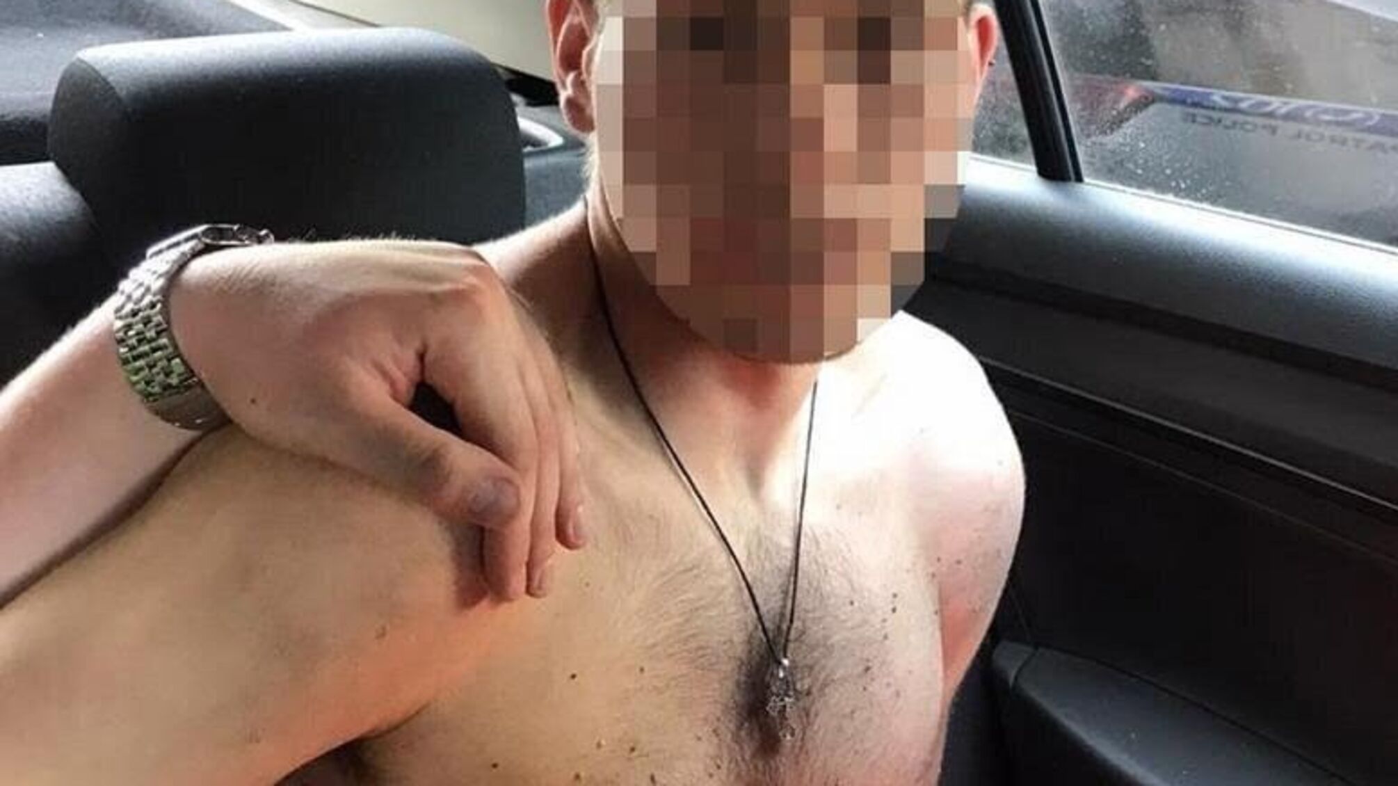 У столиці п'яний чоловік викрав авто посла та катався на ньому (фото)