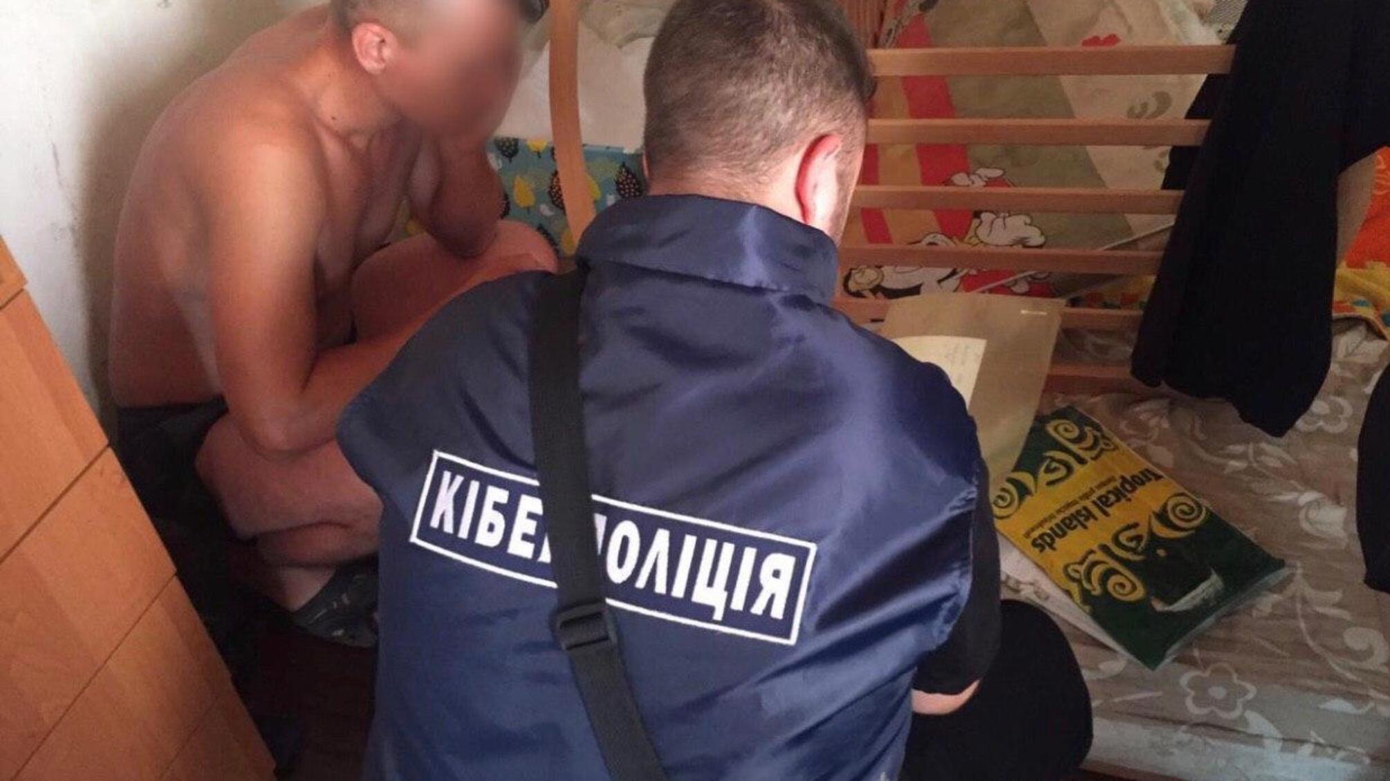 Кіберполіція викрила зловмисників, які «продавали» громадянам неіснуючі автомобілі