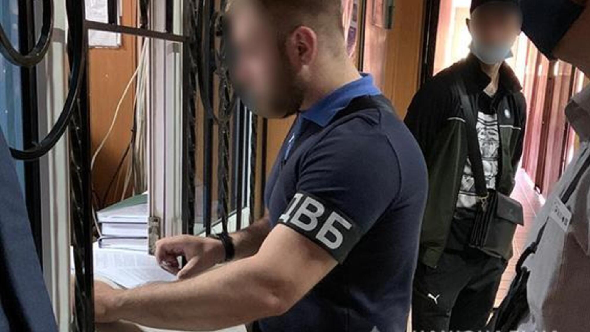 Колишньому поліцейському Кривого Рогу повідомлено про підозру