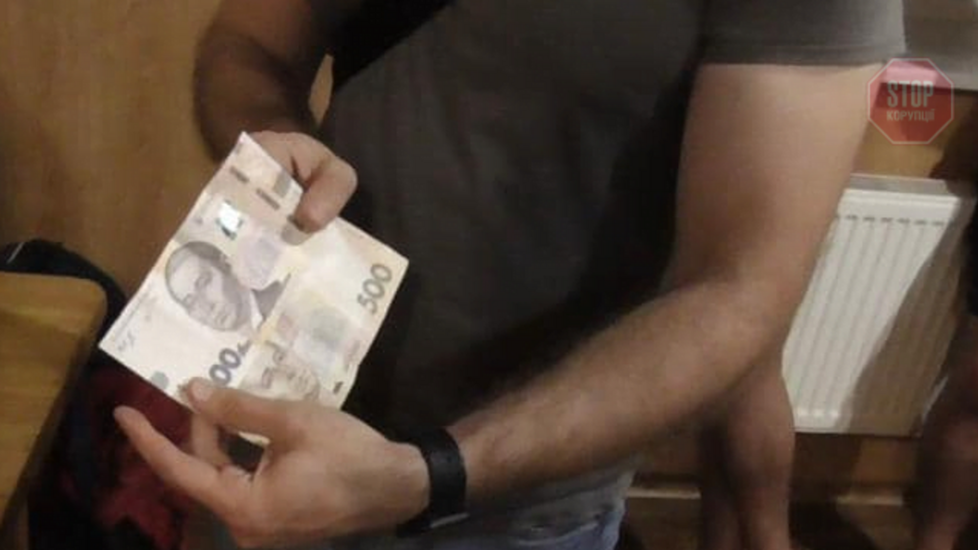 На Дніпропетровщині поліція викрила бордель в лазні