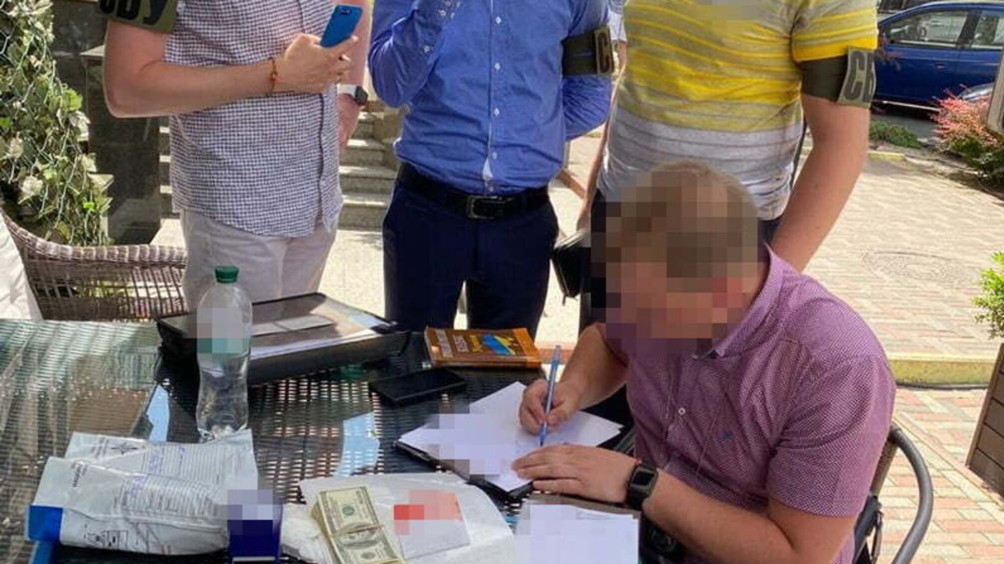 У Києві СБУ викрила арбітражного керуючого на хабарі у $100 тисяч