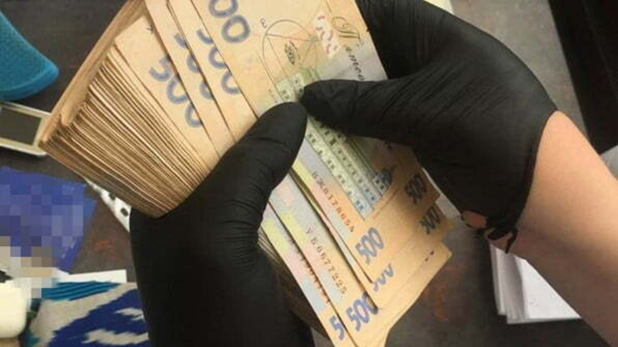 СБУ затримала у столиці арбітражного керуючого на вимаганні грошей з керівника міжнародної компанії