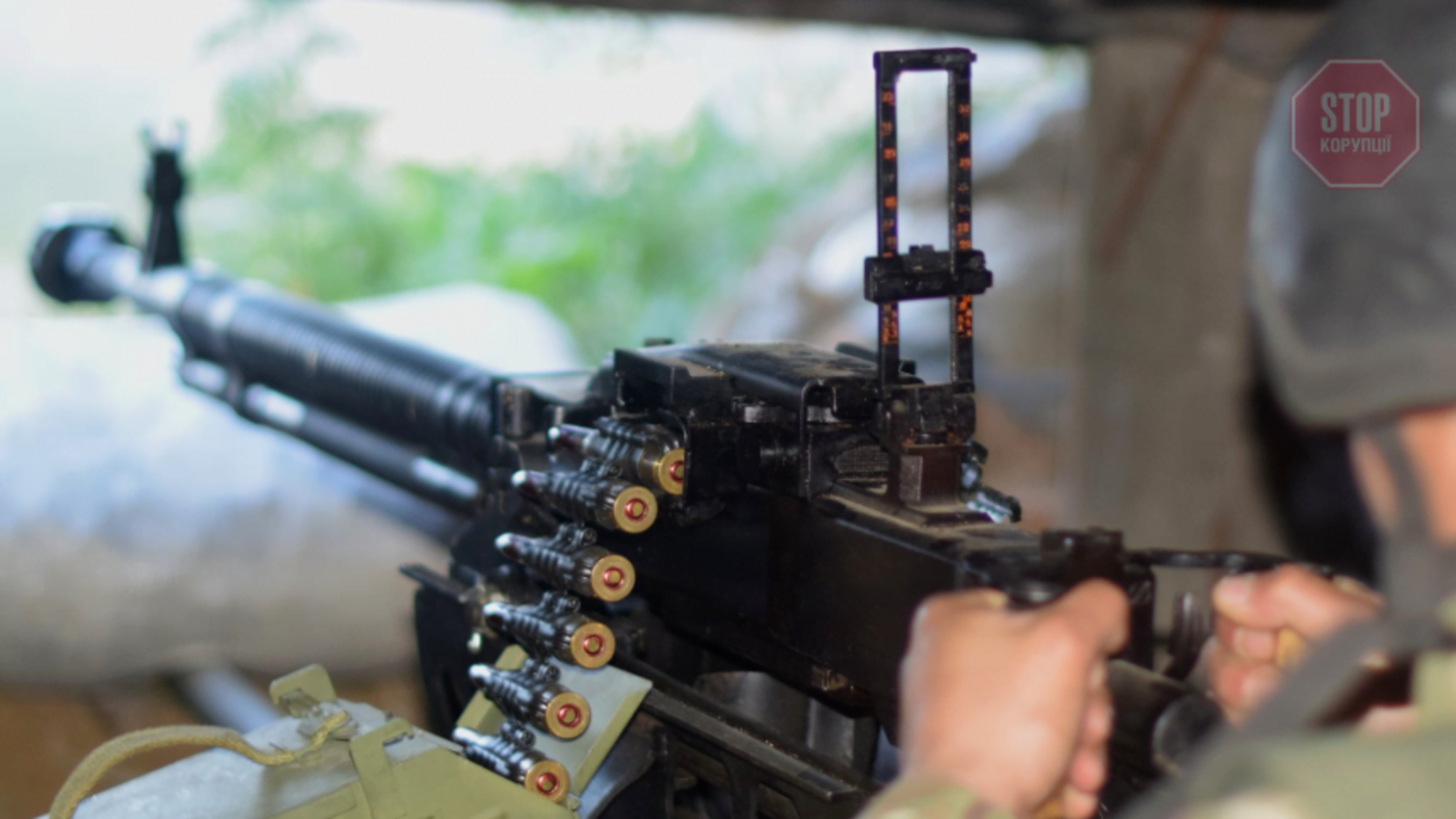 Війна триває: на Донбасі поранені троє українських військових