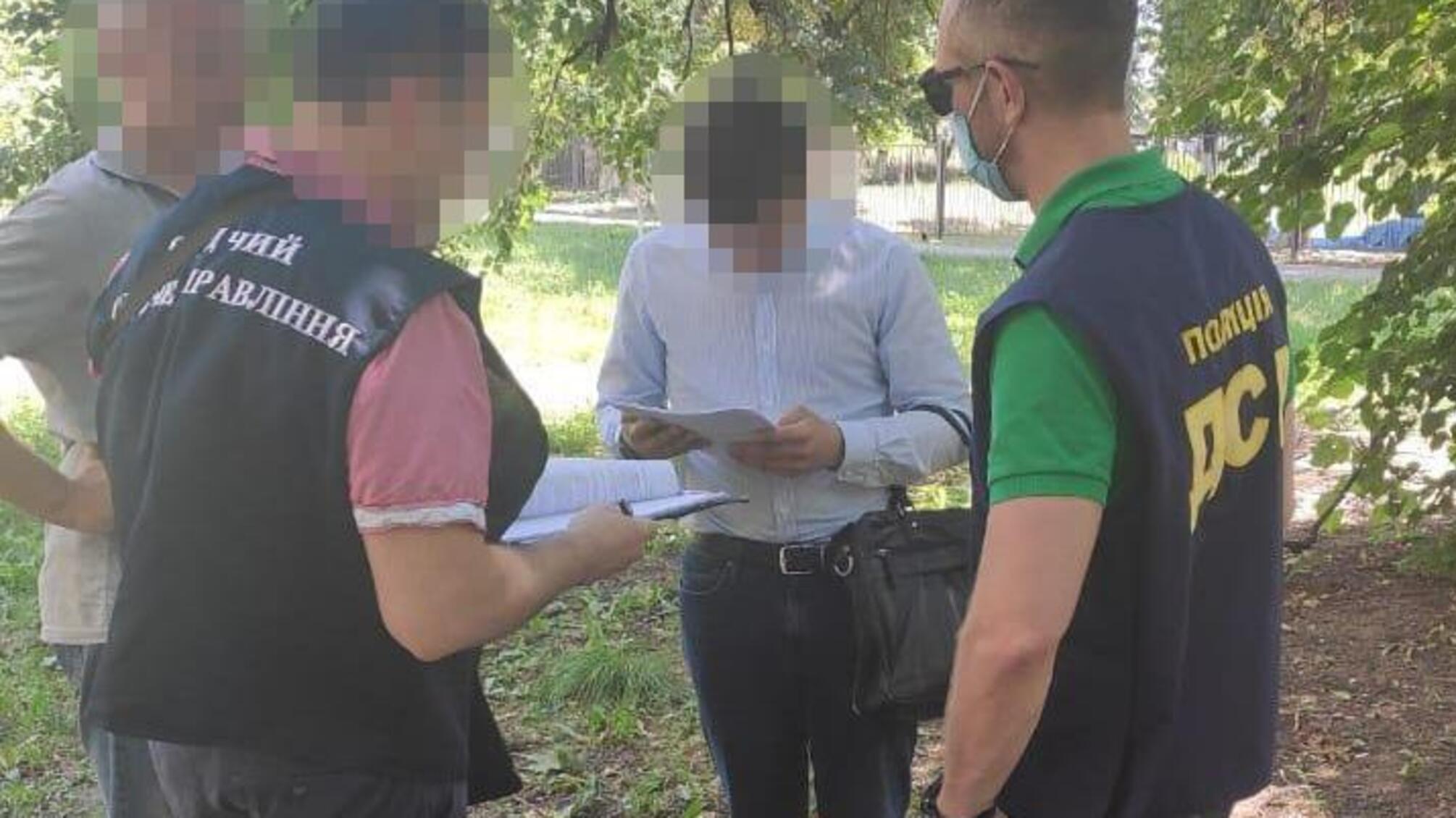 Заступнику директора департаменту Харківської міської ради повідомлено про підозру за розтрату понад 800 тисяч гривень державних коштів