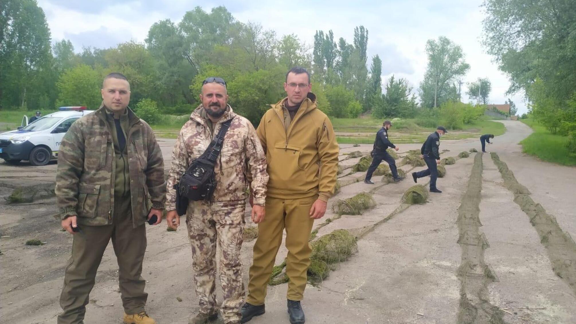 На Київщині поліція на воді попередила незаконний вилов раків