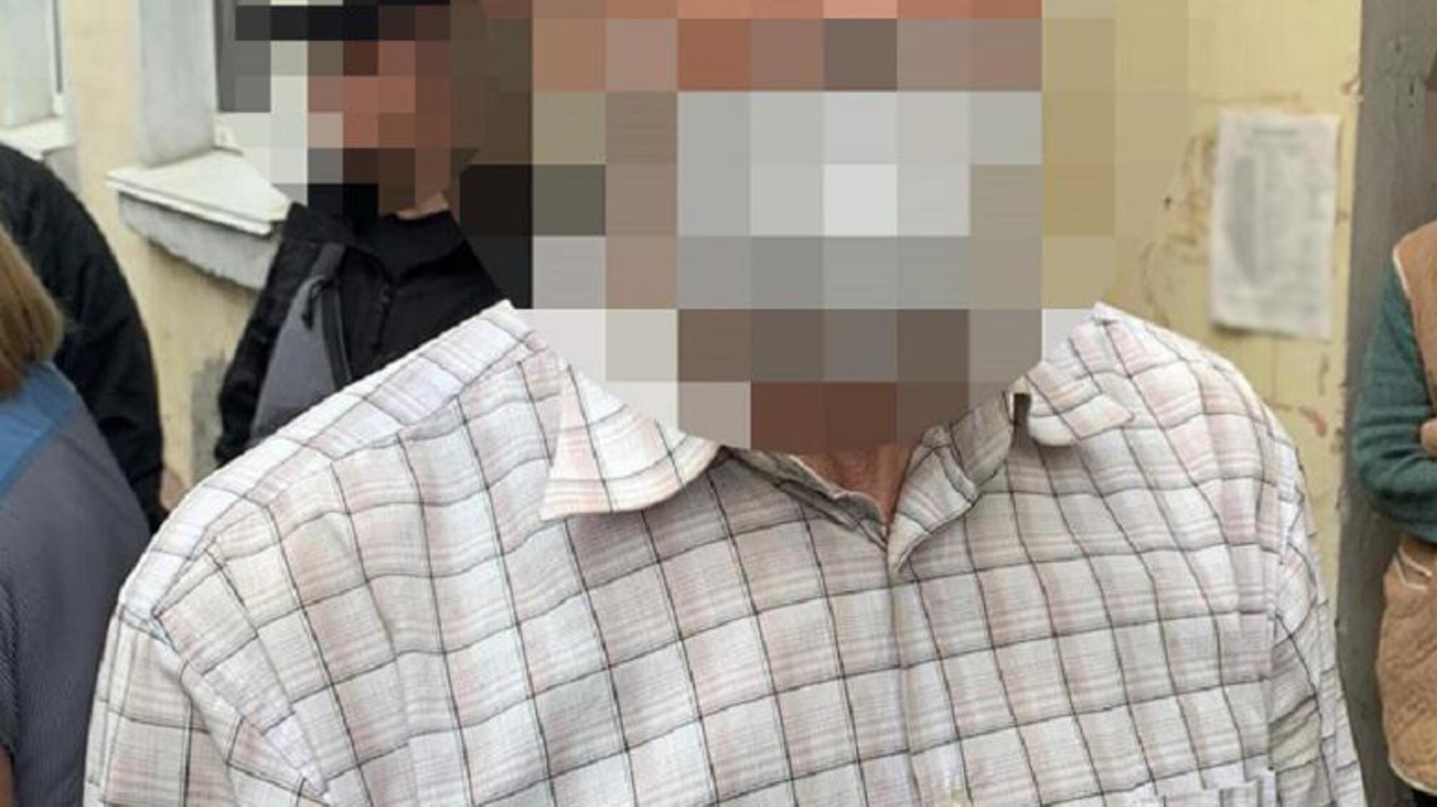 У Києві поліцейські затримали чоловіка, який погрожував підірвати фірму