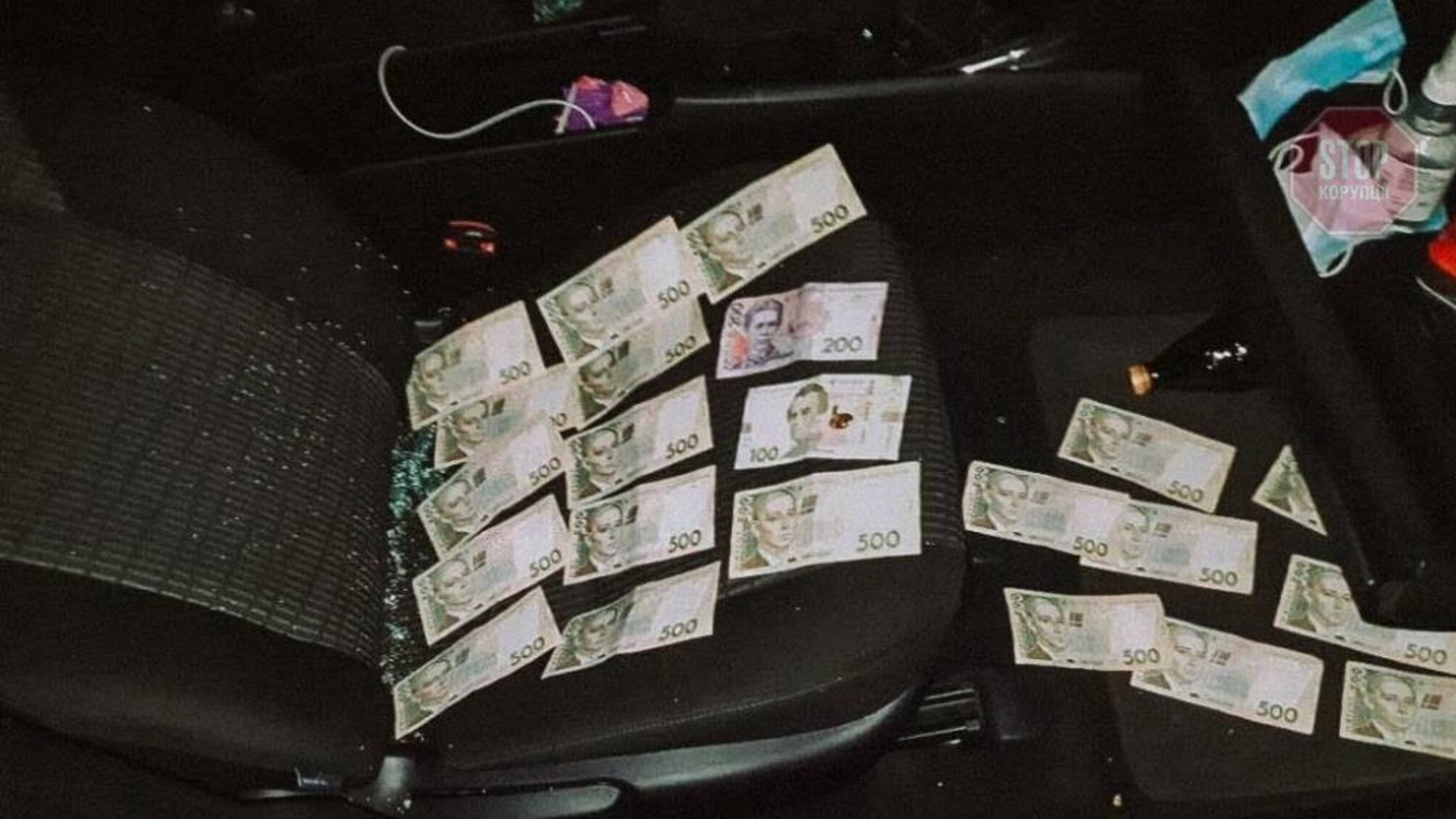 На Житомирщині на хабарі попався офіцер поліції