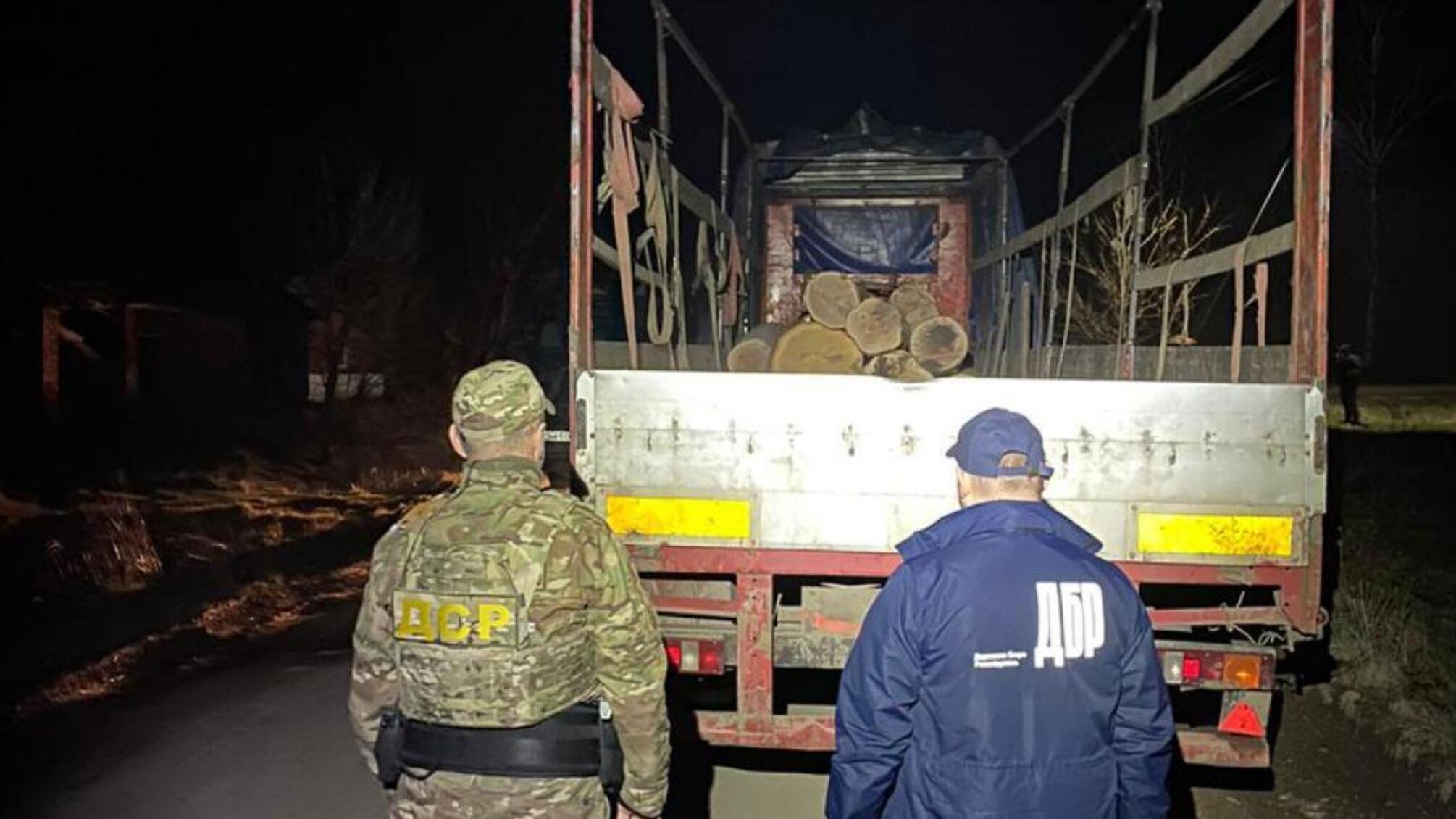 Понад 1 мільйон 200 тисяч гривень збитків через незаконну вирубку лісу - учасники злочинної групи постануть перед судом