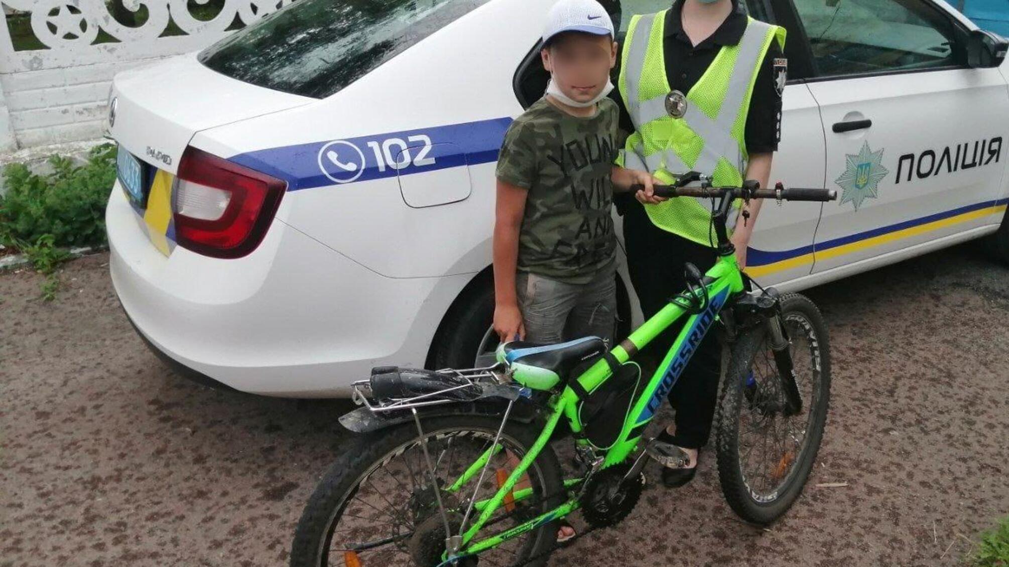 Ювенальні поліцейські Київщини повернули матері 11-річного сина, який відправився у мандри до сусідньої області