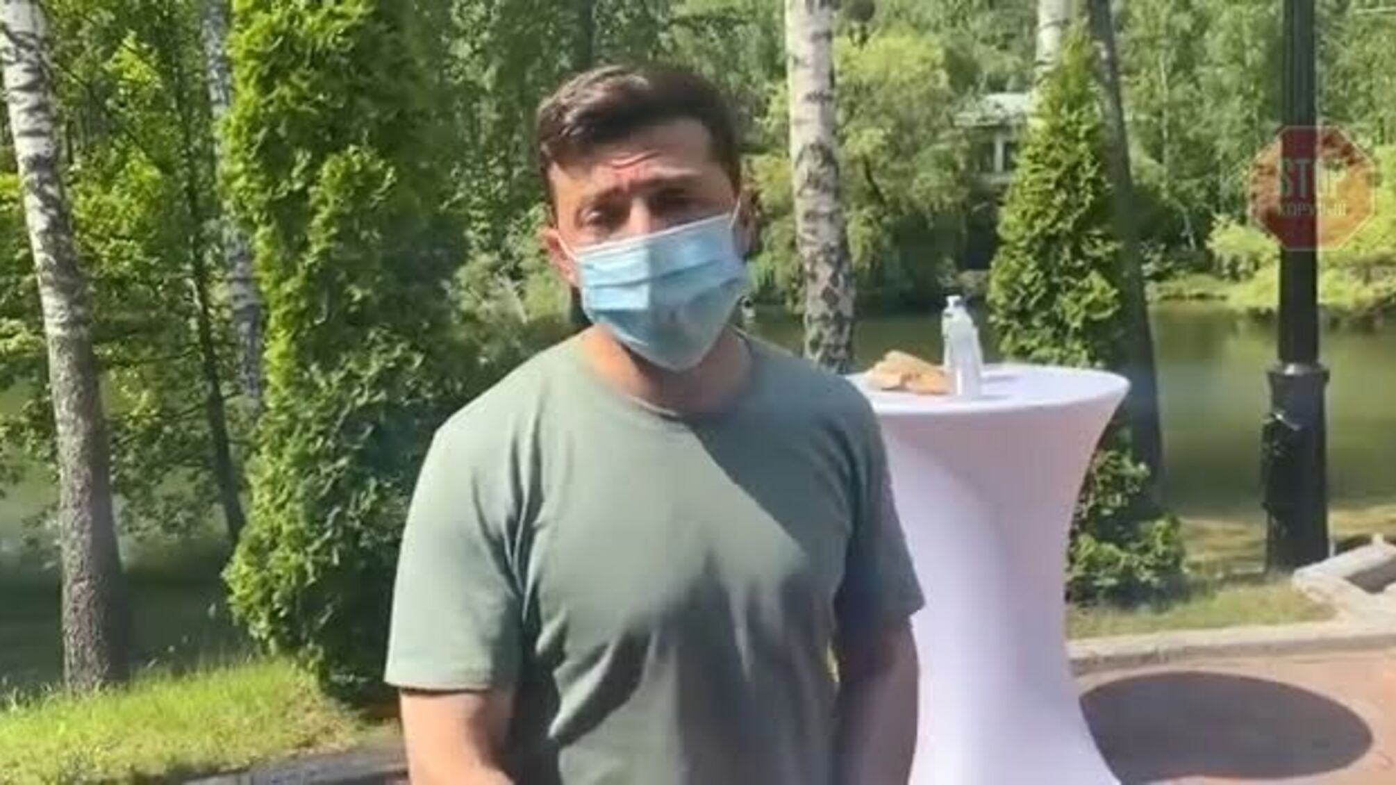 Зеленський розповів, чому хотів захворіти на коронавірус