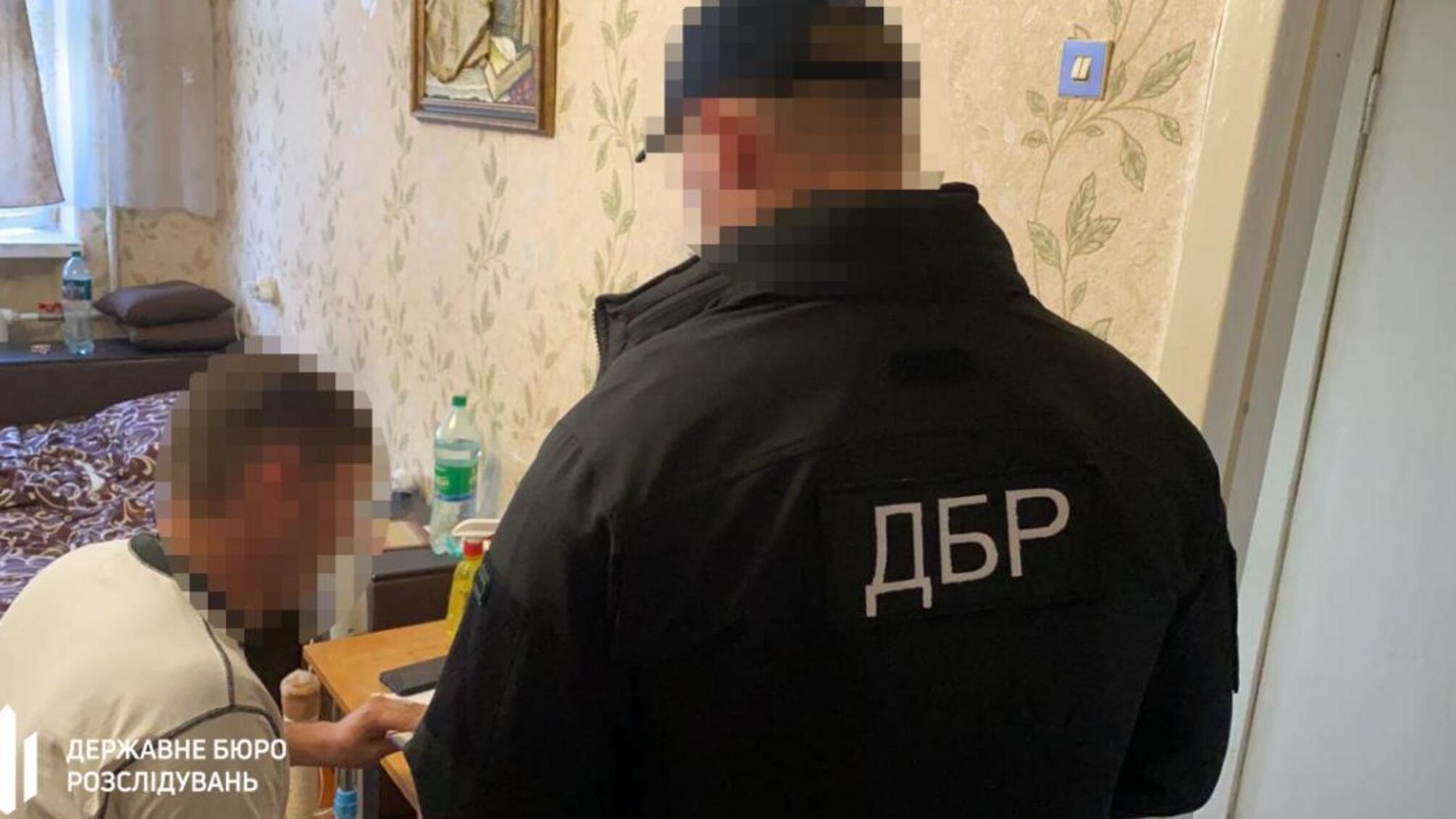 Вимагання хабара від підлеглого – ДБР повідомило про підозру одному з керівників управління патрульної поліції у Черкаської області