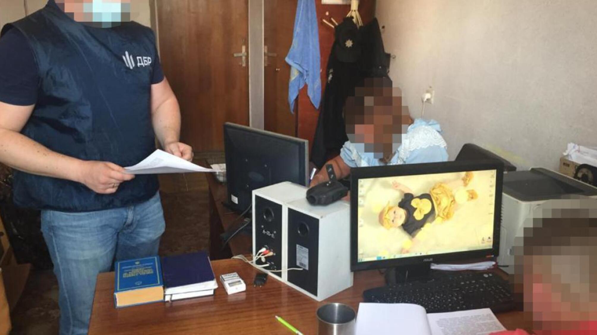 Тортури в Кагарлицькому відділені поліції – слідчі ДБР повідомили про підозру ще двом правоохоронцям та виявили нові факти катувань (ВІДЕО)