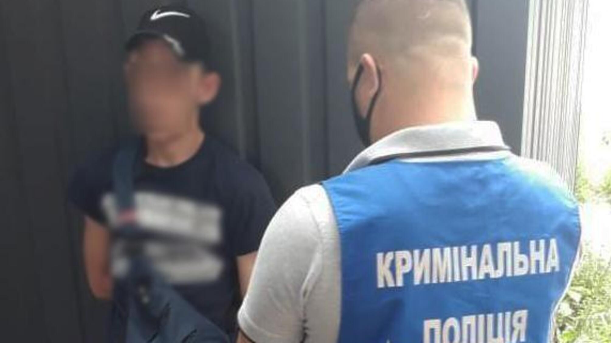 На Кіровоградщині правоохоронці затримали жителя столиці за збут боєприпасів