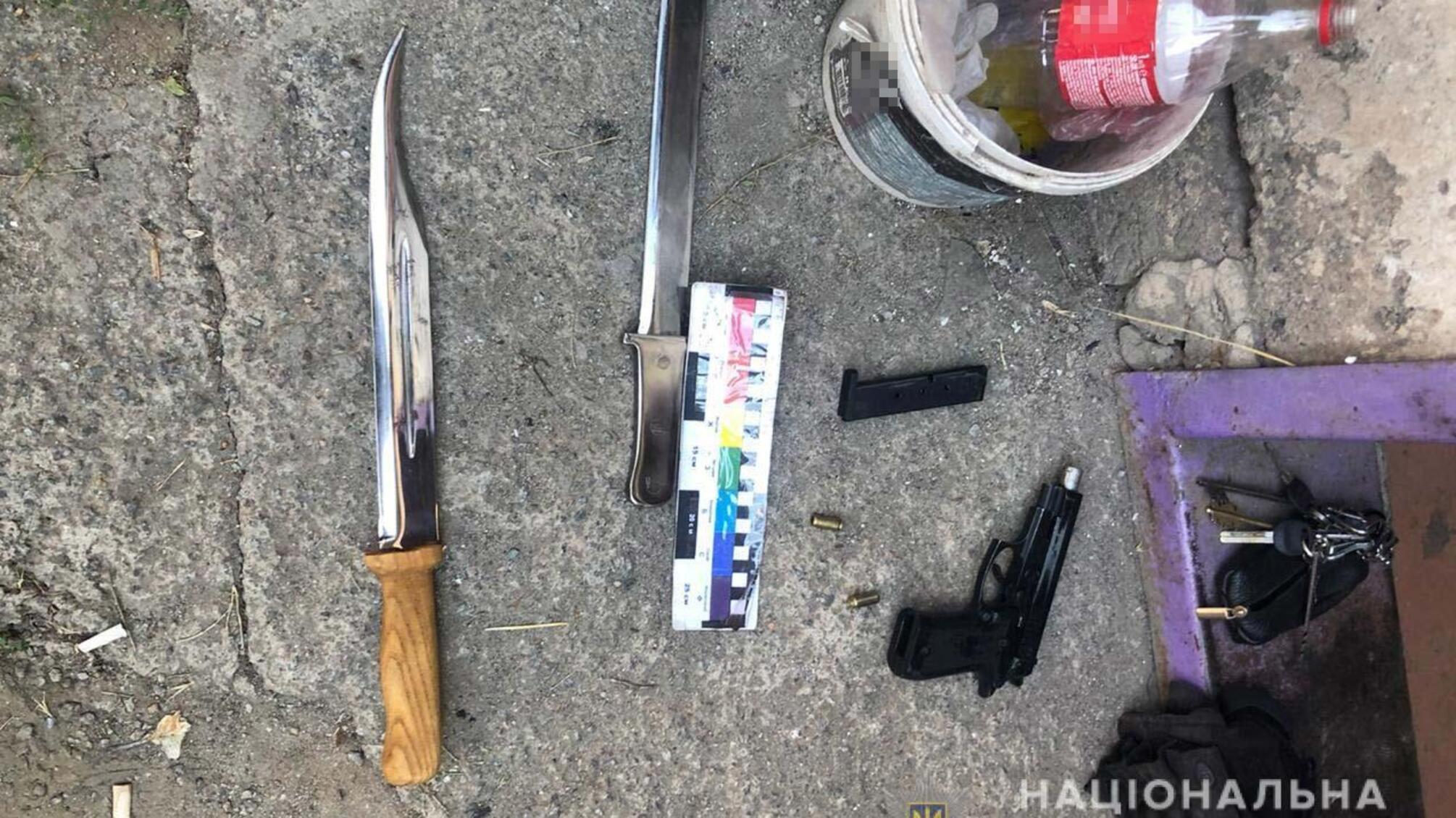 Поліція Кривого Рогу звільнила двох викрадених підлітків, яких незаконно утримували та катували в підвалі гаражу