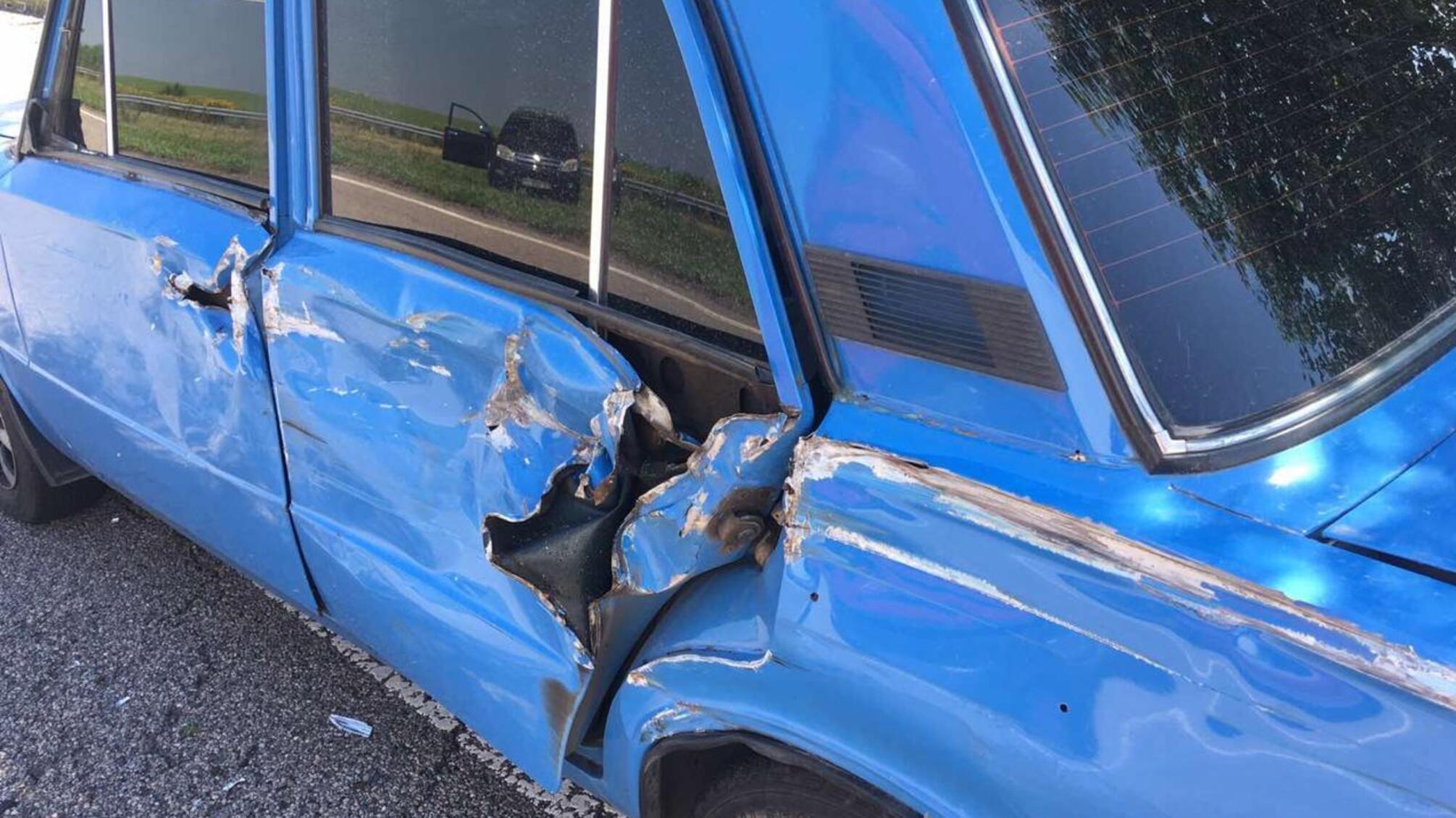 Поліція Дніпропетровської області встановлює обставини дорожньо-транспортної пригоди, внаслідок якої загинув поліцейський з Харківщини