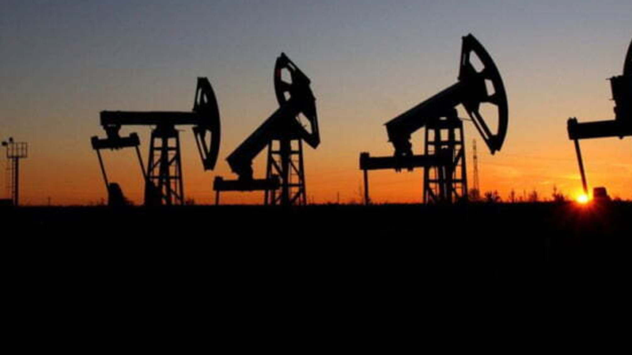 Китай б’є рекорди з імпорту нафти