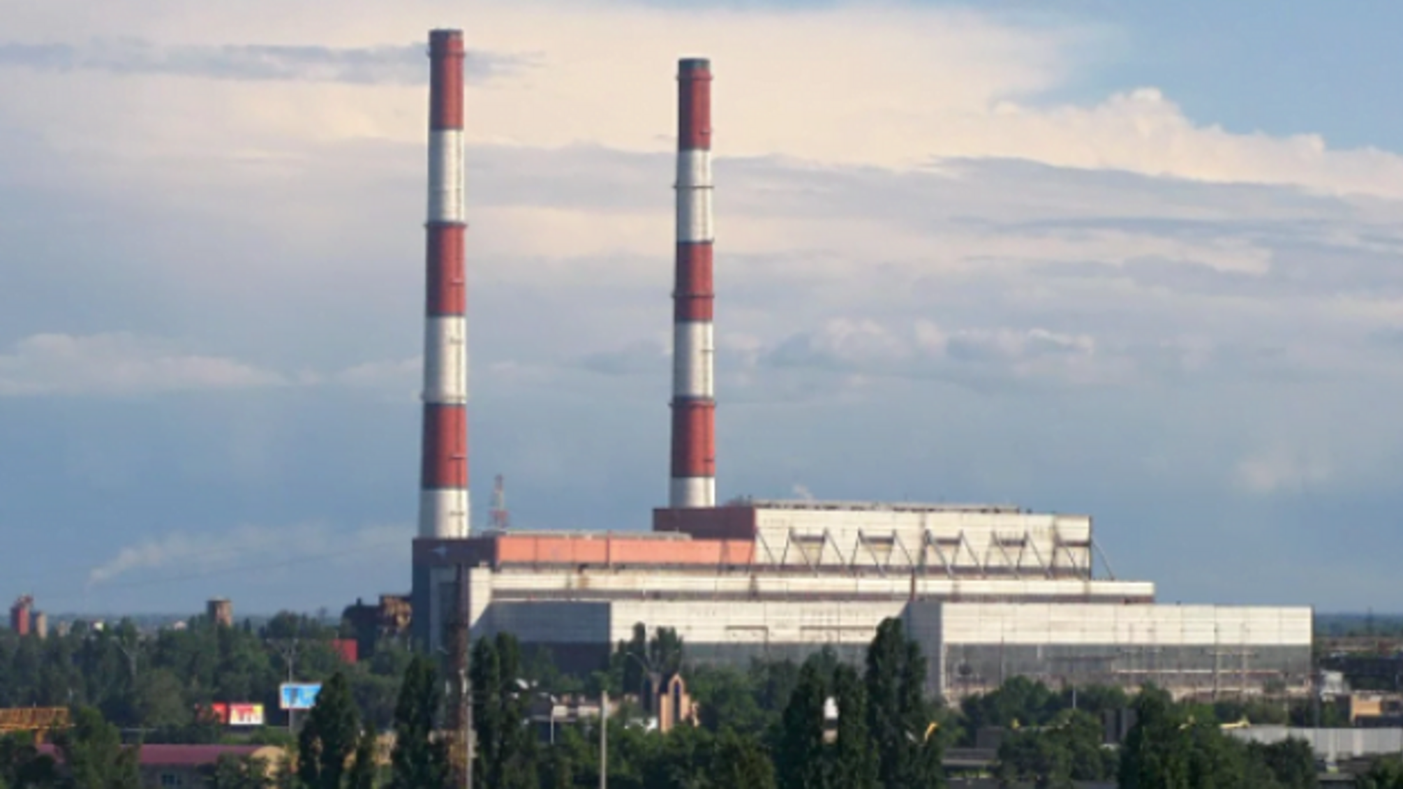 Частині Києва вже повернули світло, пошкодження на ТЕЦ усунули