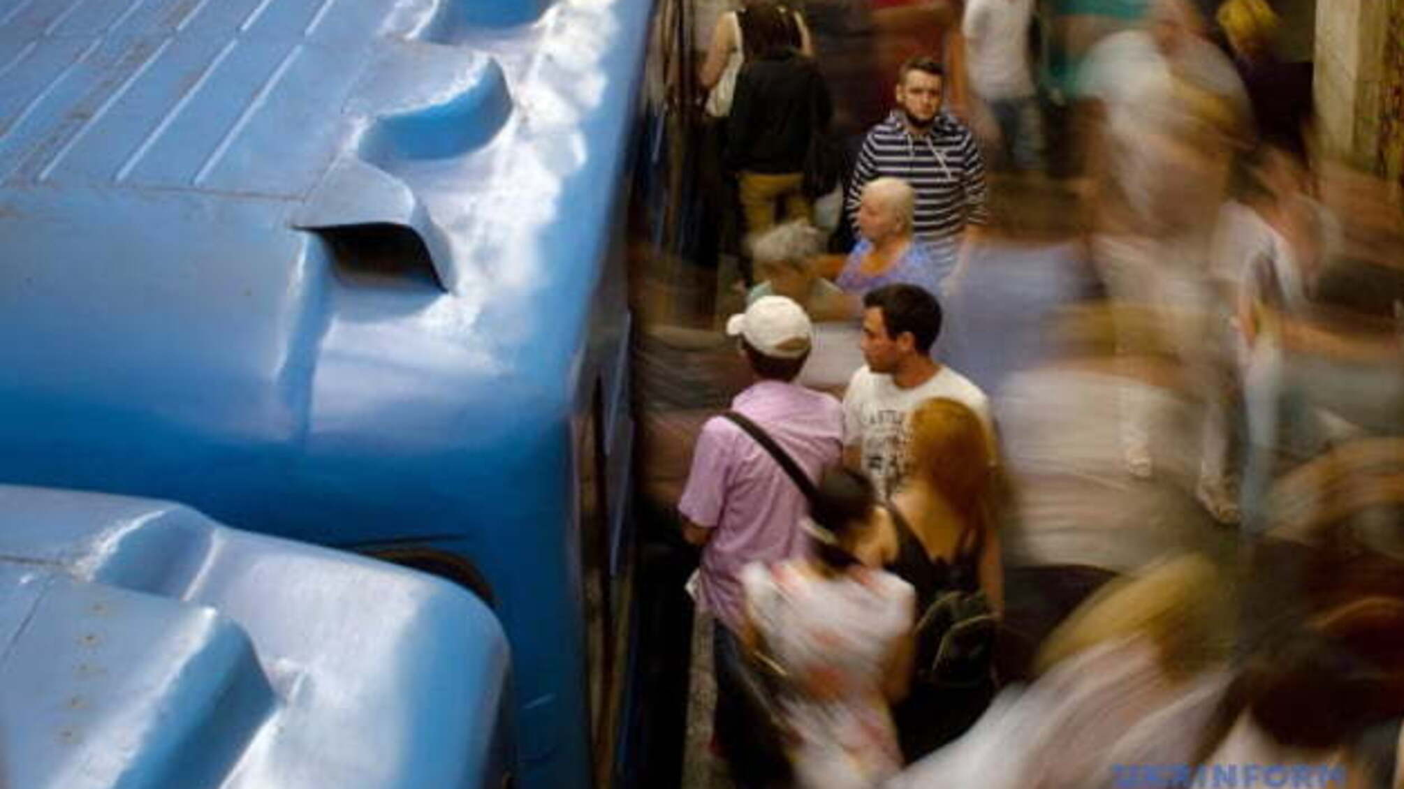 Станція 'Вокзальна' у Києві поновила роботу – вибухівки не знайшли