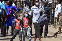 Південна Африка повторно закриває школи через COVID-19