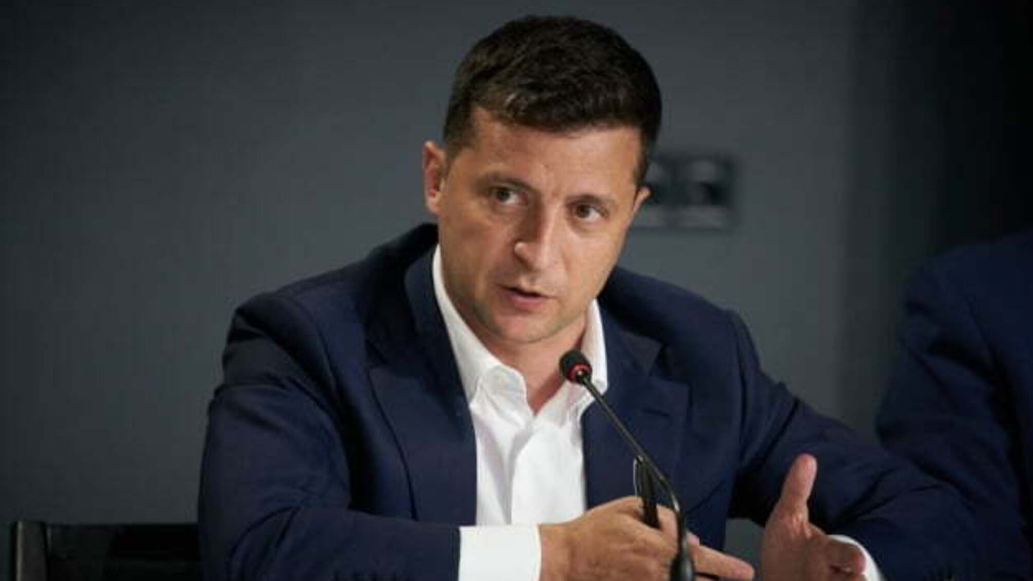 Розпочалося засідання фракції 'Слуги народу' за участю Президента