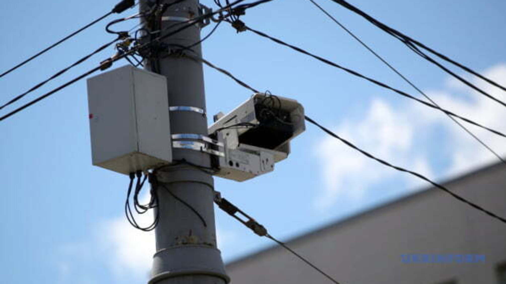 Камера автофіксації 'впіймала' авто, яке рухалося зі швидкістю 227 км/год