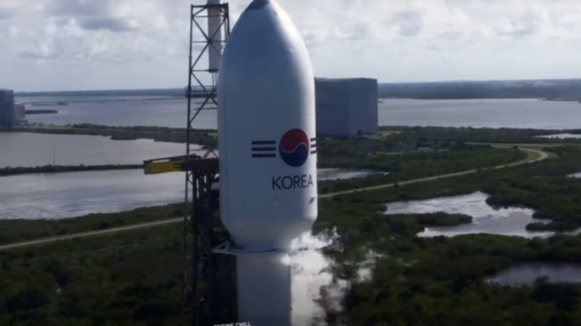 SpaceX вивела у космос військовий супутник для Південної Кореї