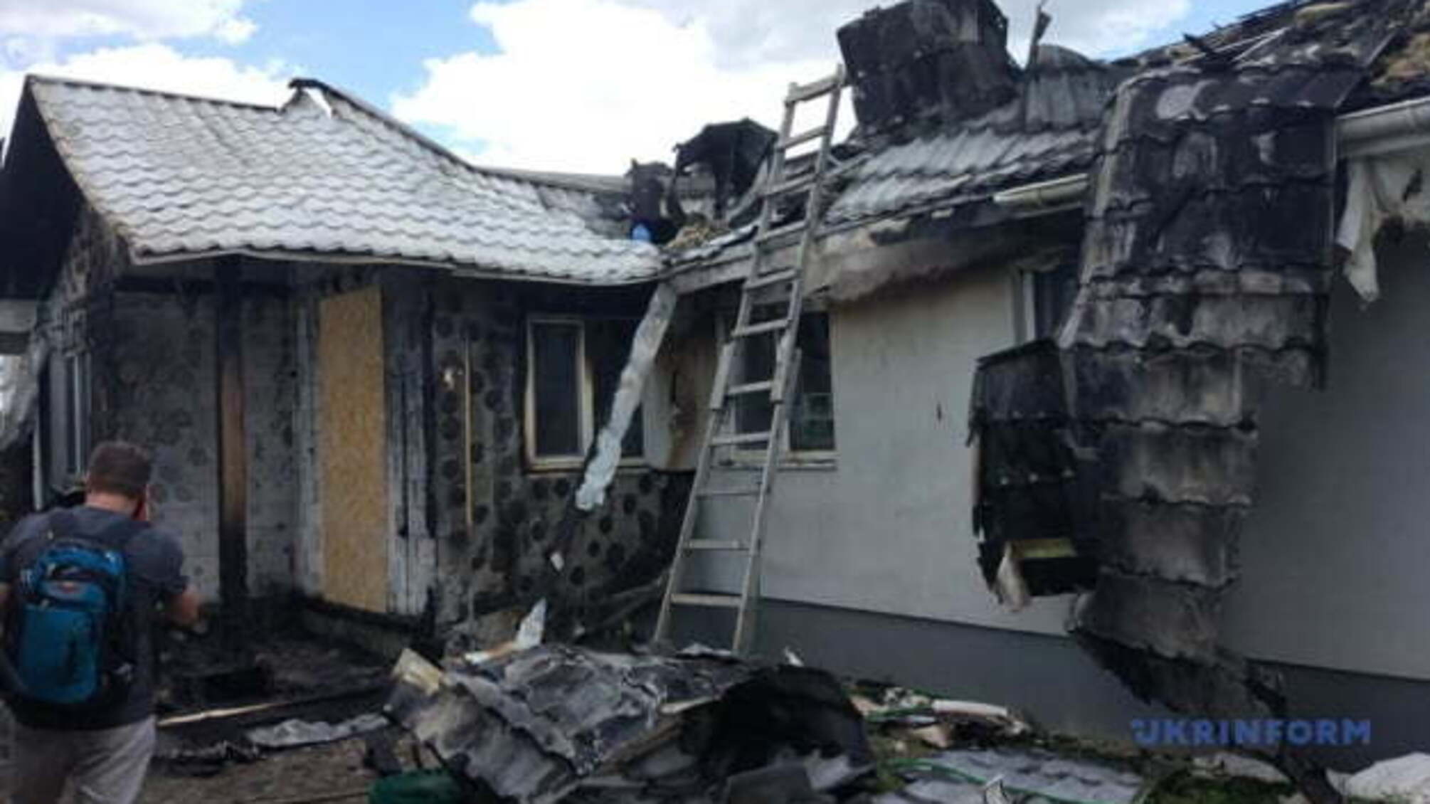 Посол ЄС в Україні стурбований пожежею в будинку Шабуніна