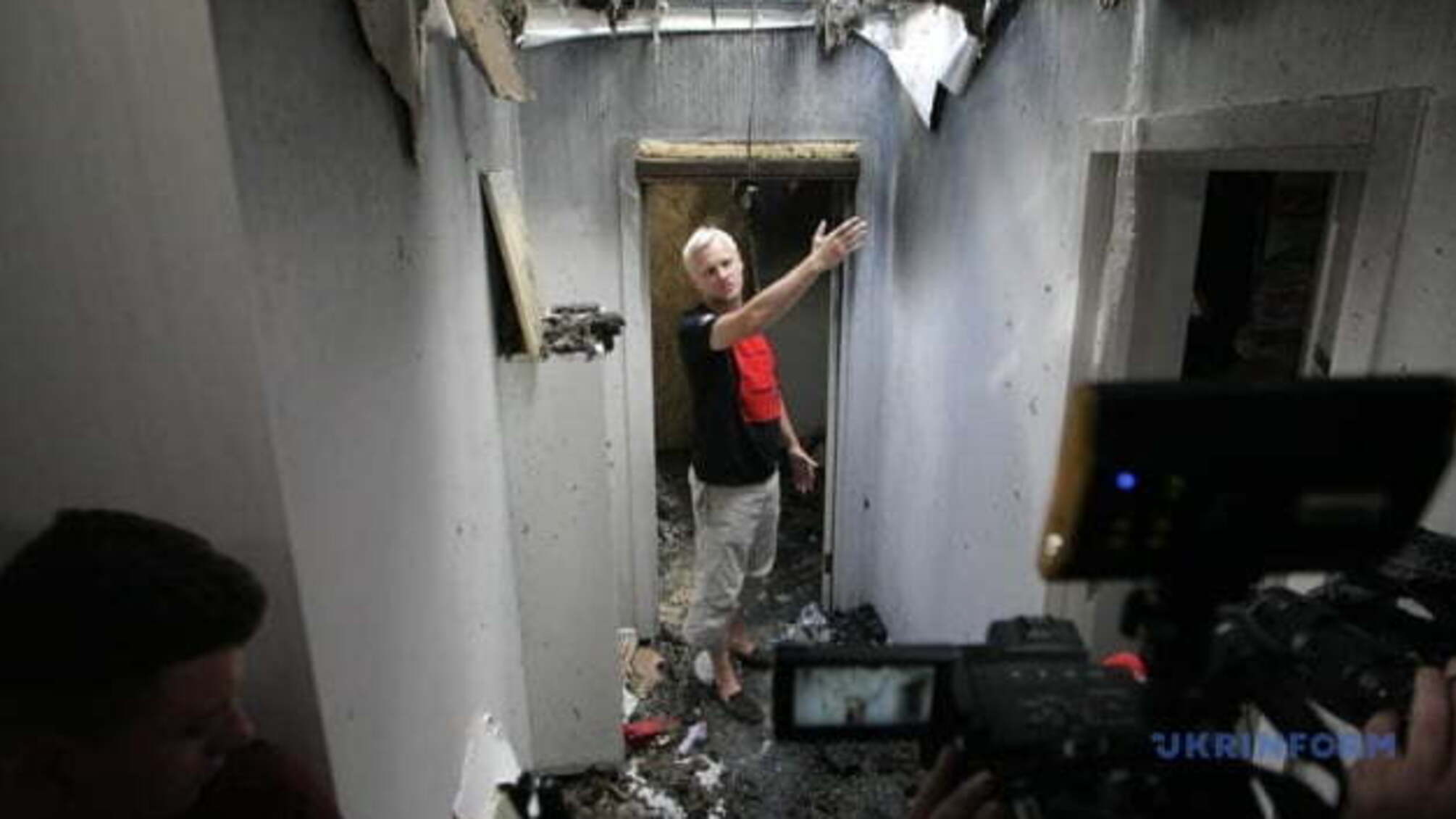 Зеленський про підпал будинку Шабуніна: Мене це дуже хвилює та засмучує