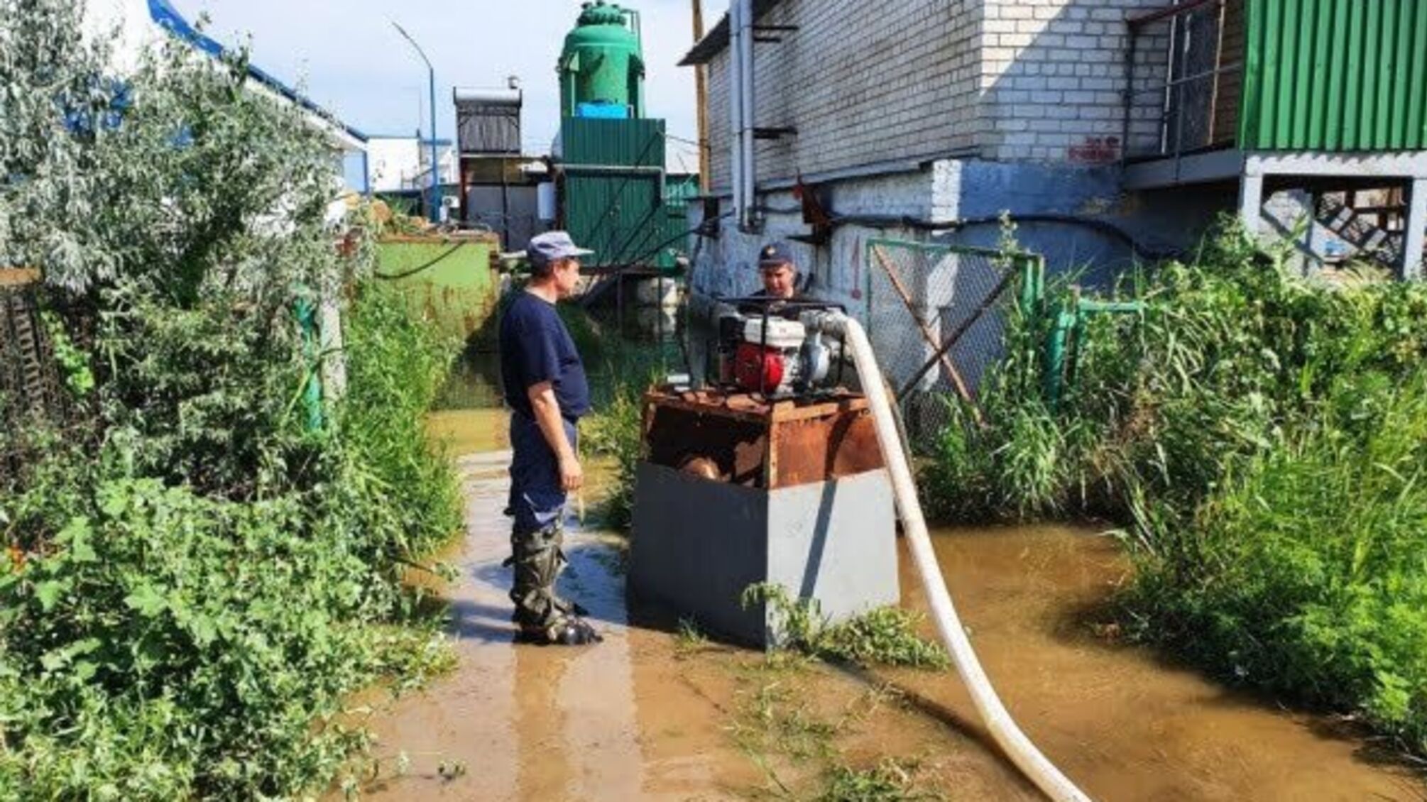 У курортній Кирилівці злива затопила 10 баз відпочинку