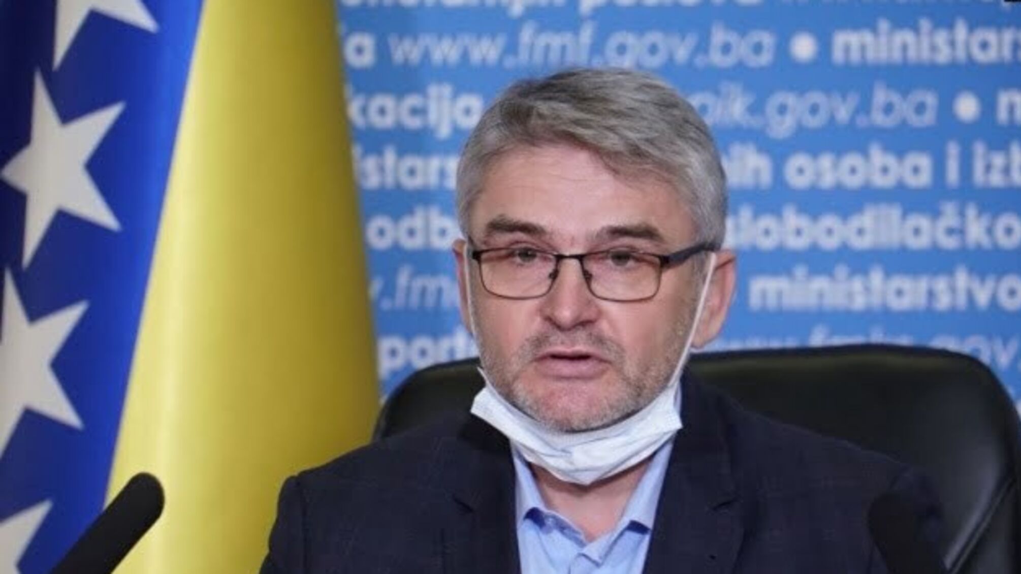Боснійський міністр помер від COVID-19