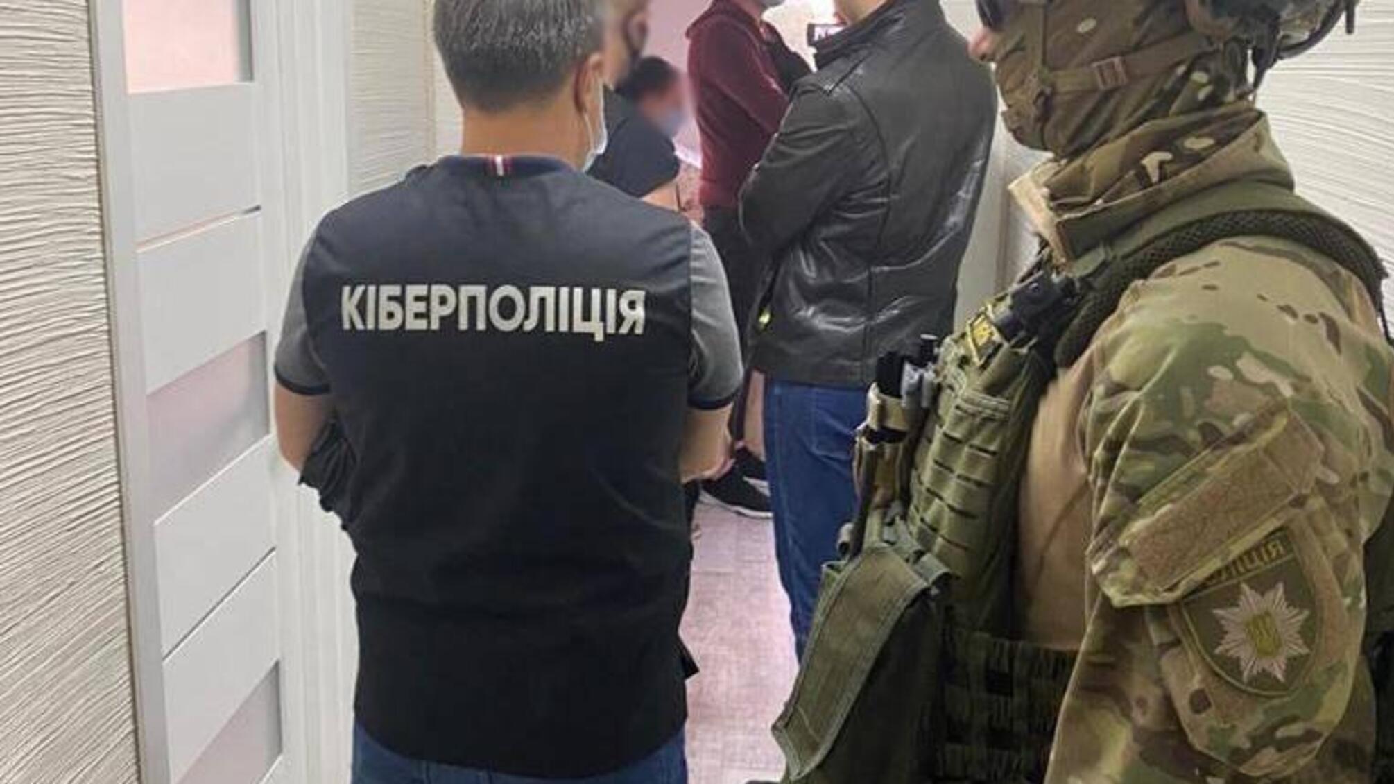 Одеські правоохоронці заарештували члена організованої злочинної групи, що ошукала громадян на продажі неіснуючих товарів більше ніж на пів мільйона гривень