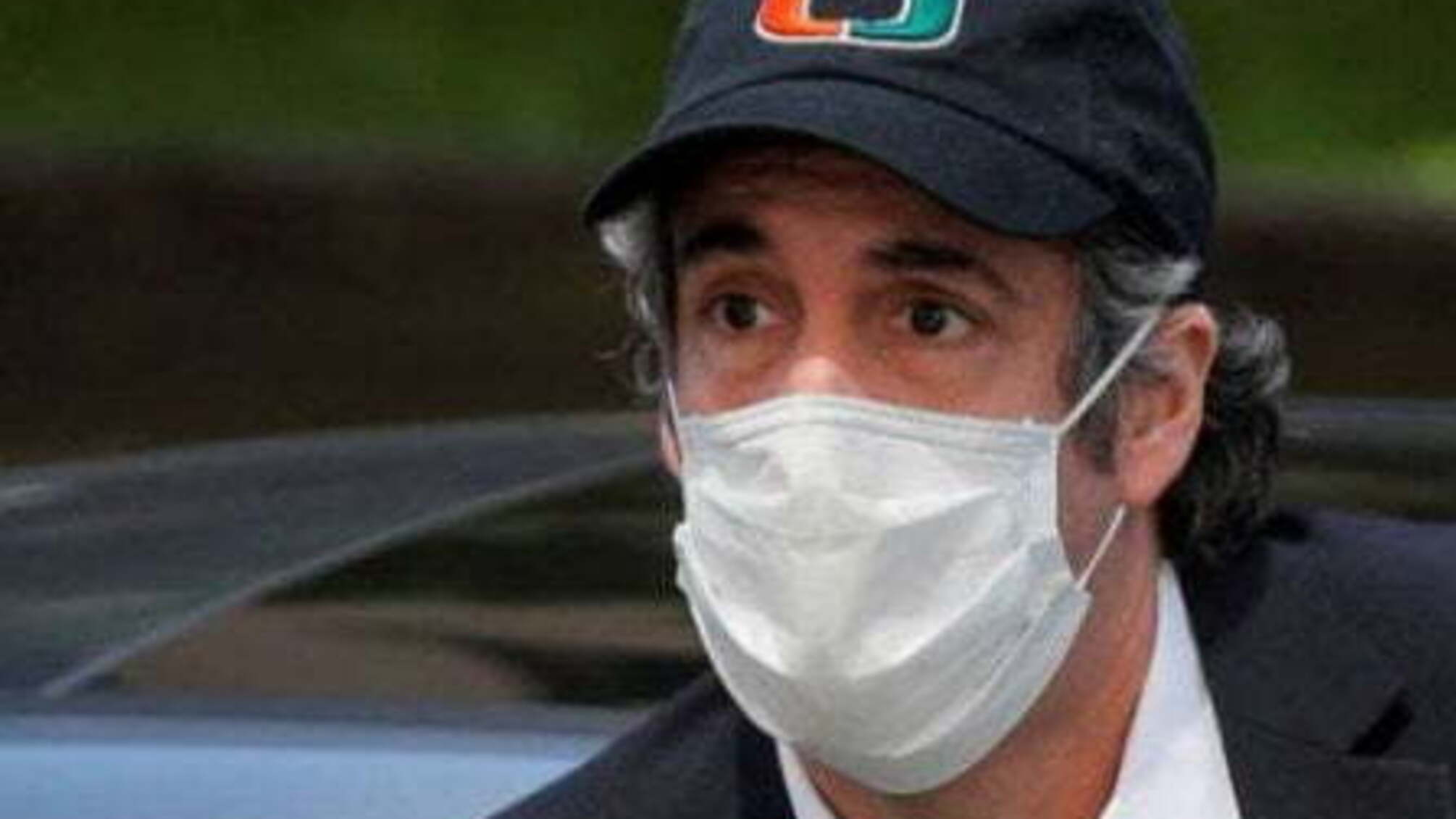 Екс-адвоката Трампа повернули до в'язниці