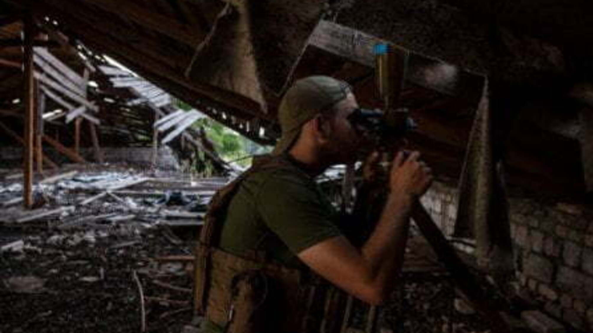 Від обстрілів один українець загинув, ще одного поранено