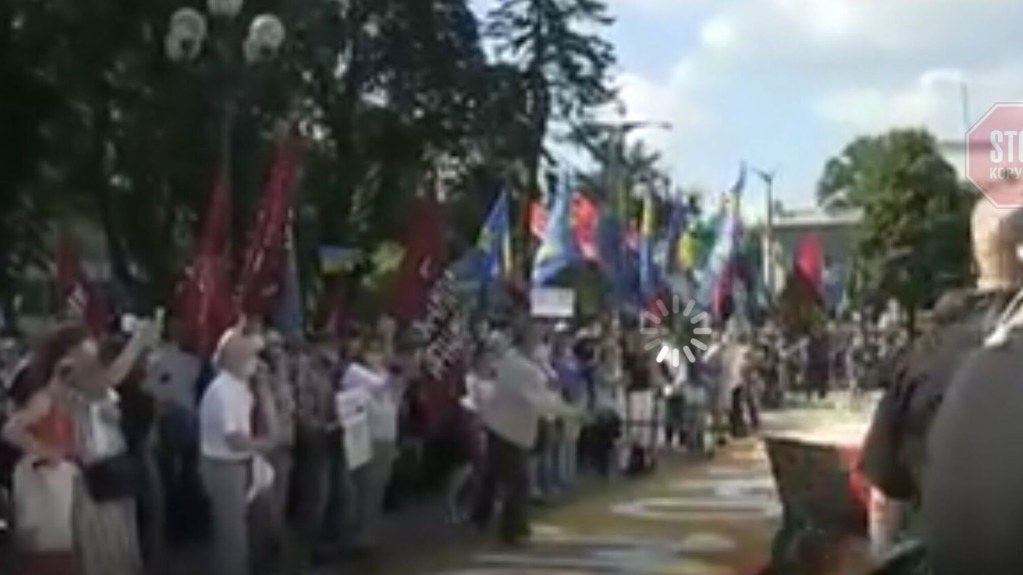 Під Радою знову мітинг проти мовного закону Бужанського (відео)